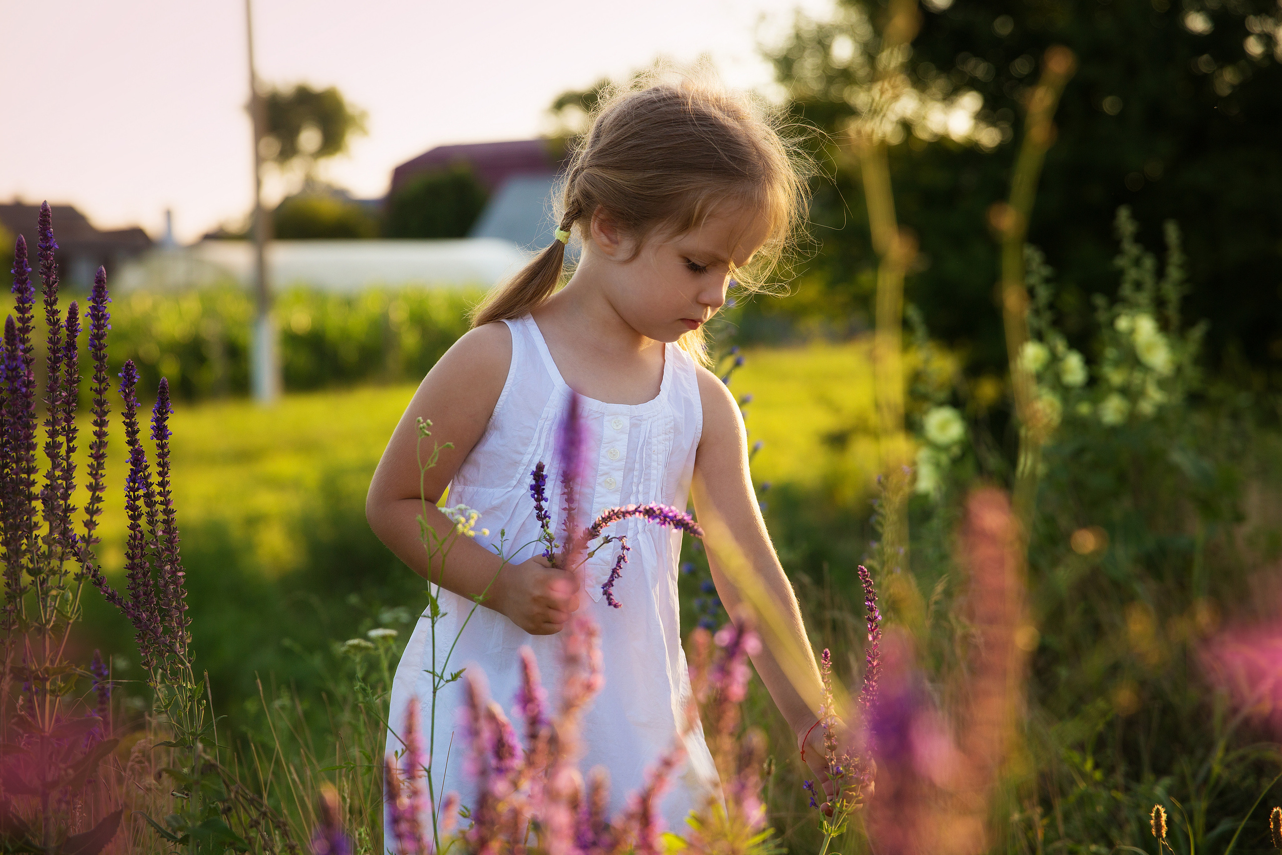 Творческие. Фотограф Любава Колесник. Выпускные альбомы в Крымском районе