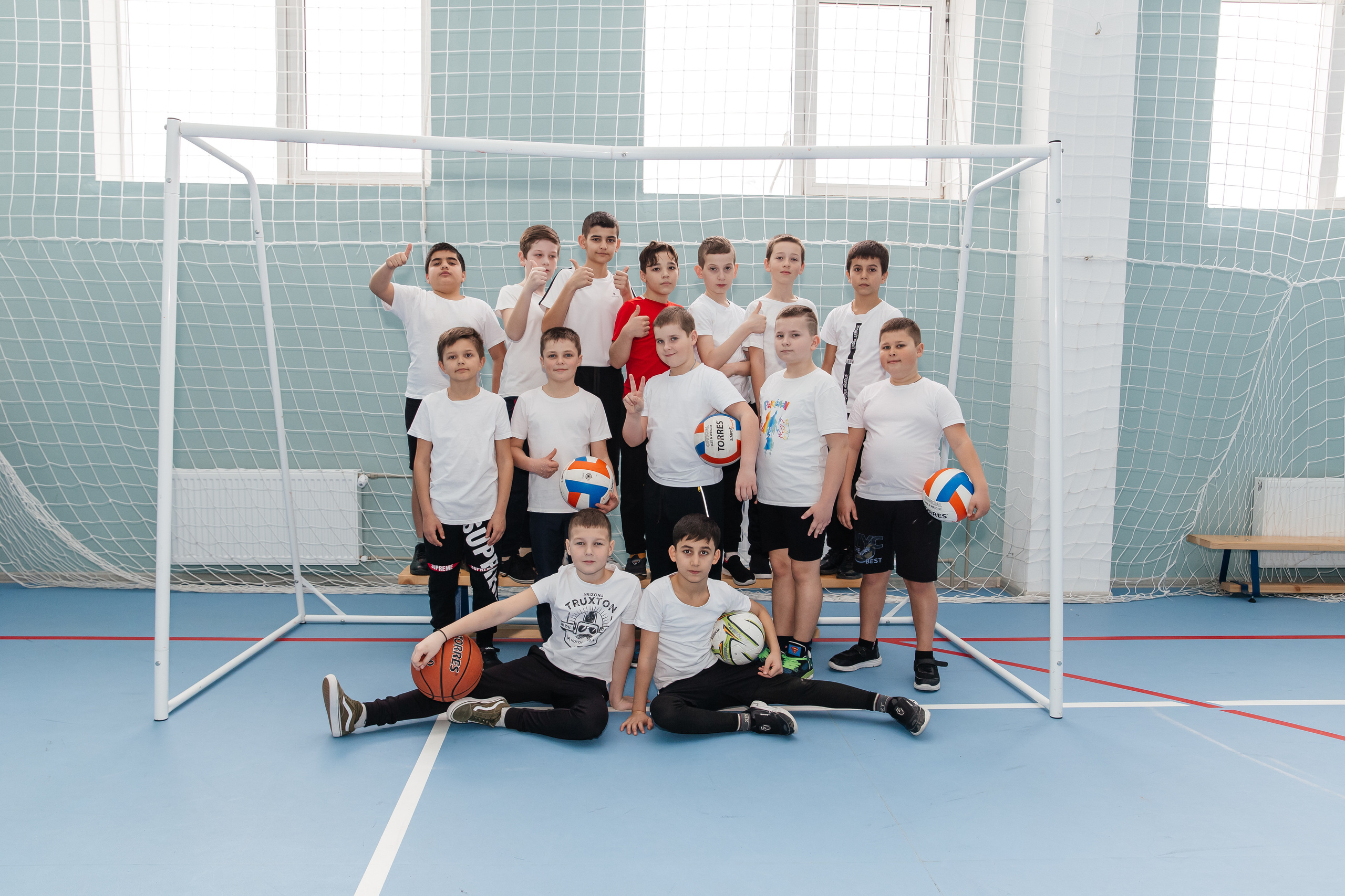 Фотосессия в начальной школе Крымск. Фотограф Любава Колесник. Выпускные альбомы в Крымском районе