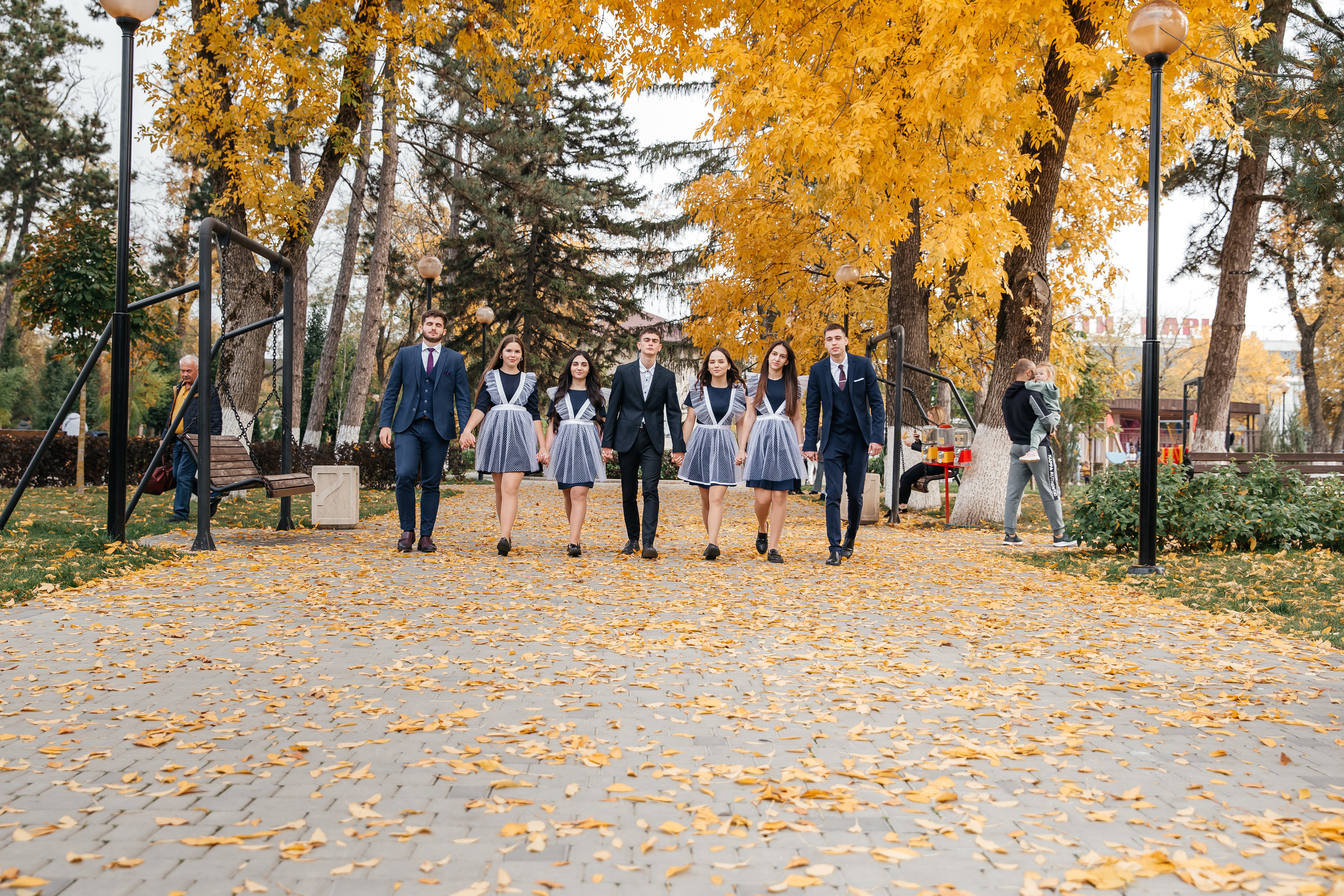 Фотосессия в старших классах Крымск. Фотограф Любава Колесник. Выпускные альбомы в Крымском районе