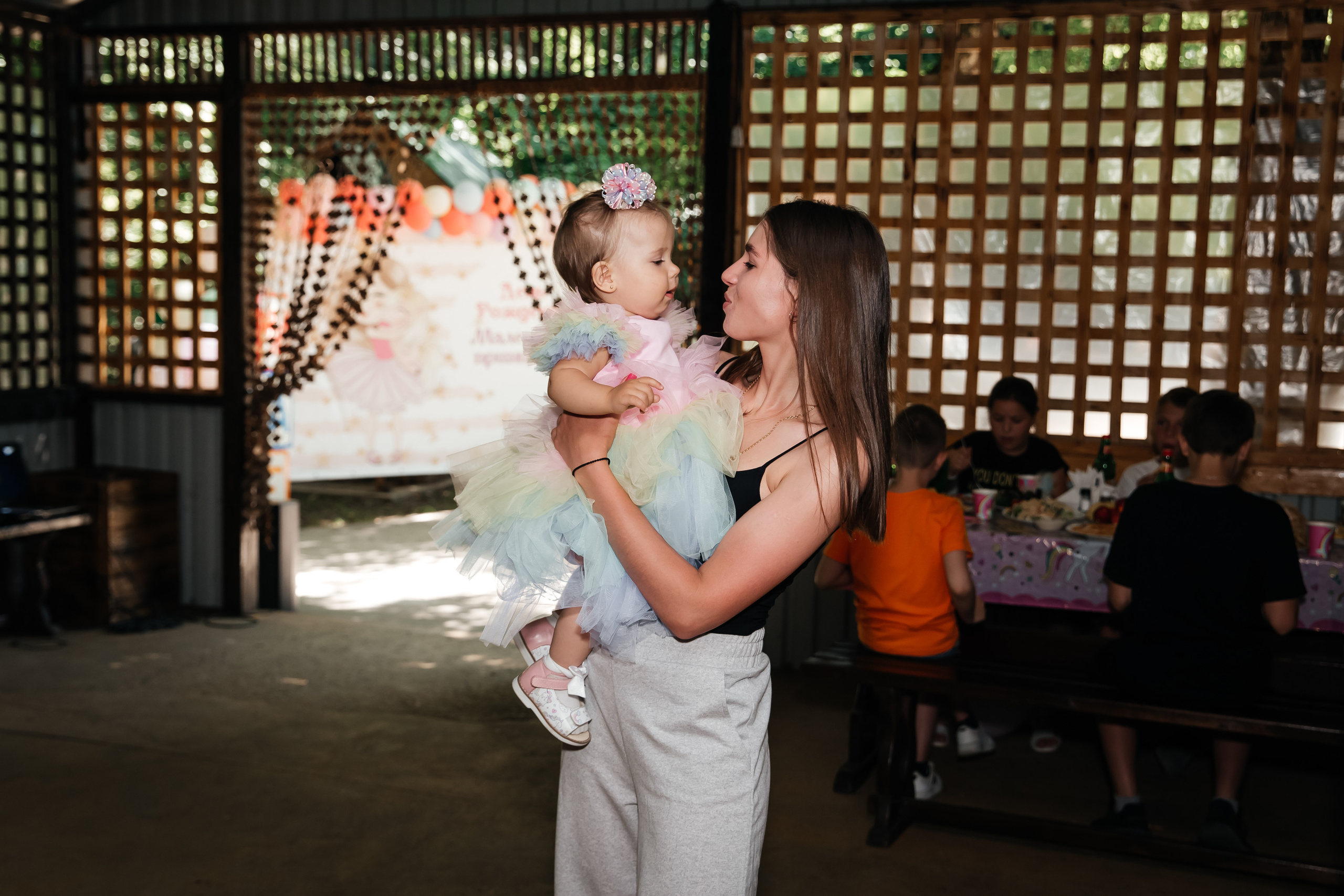 День рождения Милаши 1 год. Фотограф Любава Колесник. Выпускные альбомы в Крымском районе