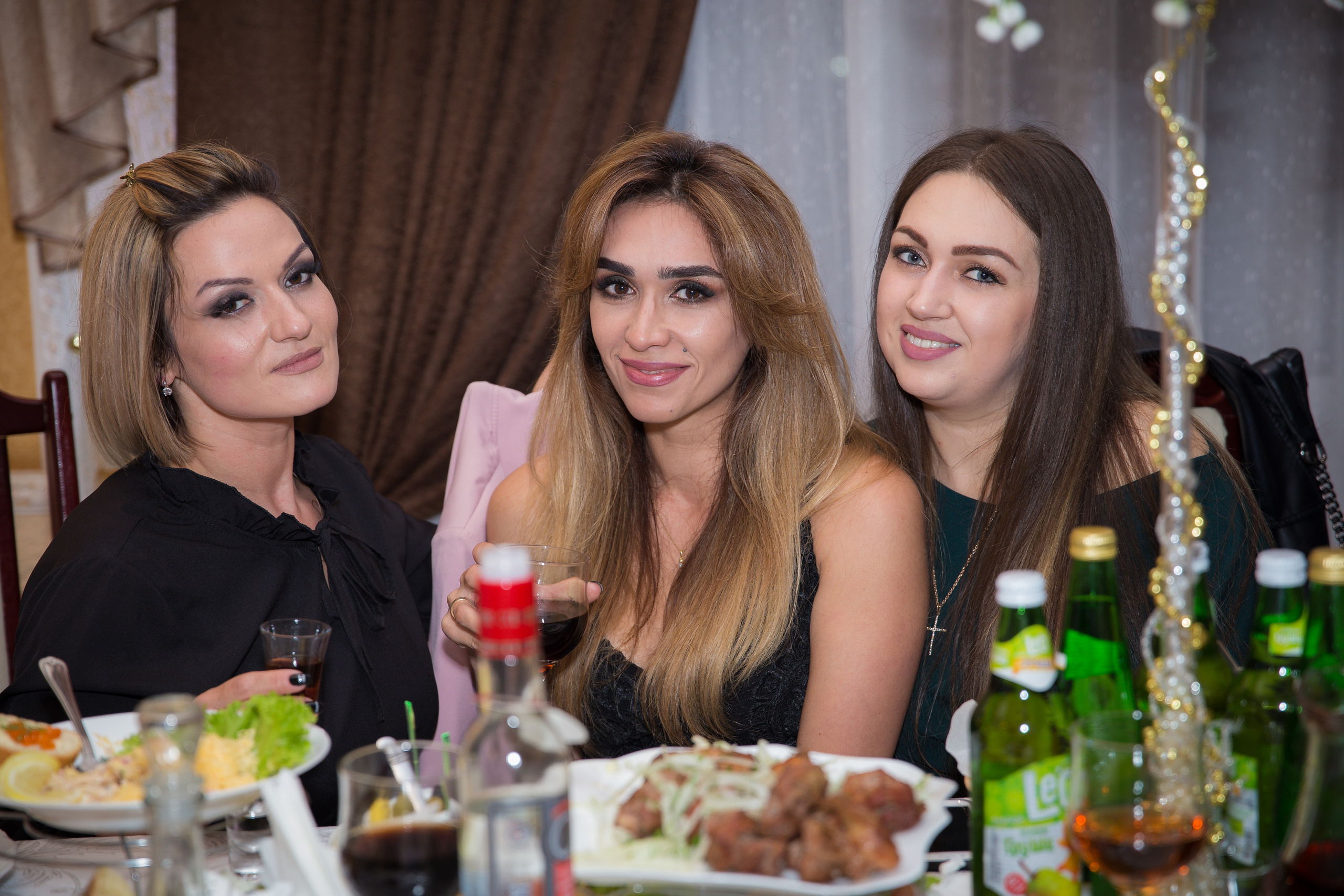 Юбилей Мариночки. Фотограф Любава Колесник. Выпускные альбомы в Крымском районе