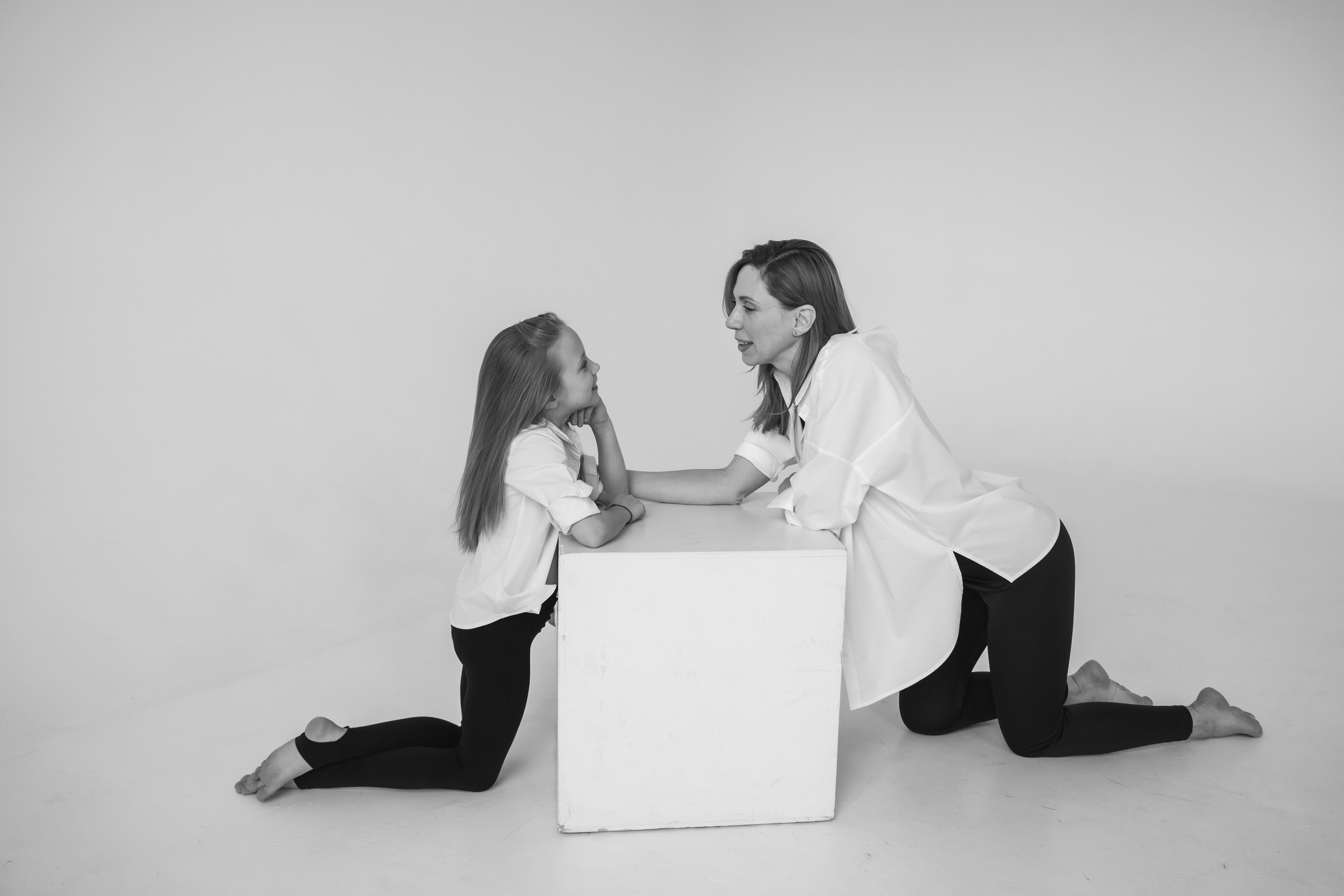 Мама и дочь. Главная