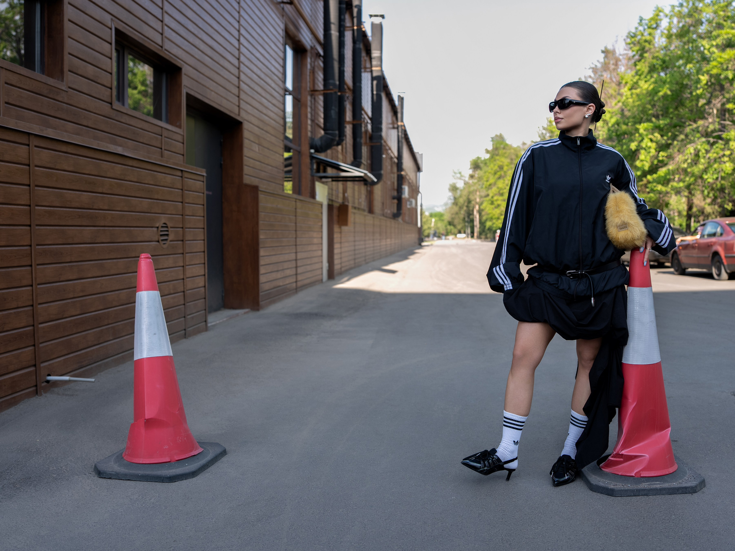 Visa Fashion Week Almaty Pre-Fall 2026 April StreetStyle Day 2. Сайт Алматинского НЮ АРТ, будуар и фэшн фотографа Дениса Карпенко