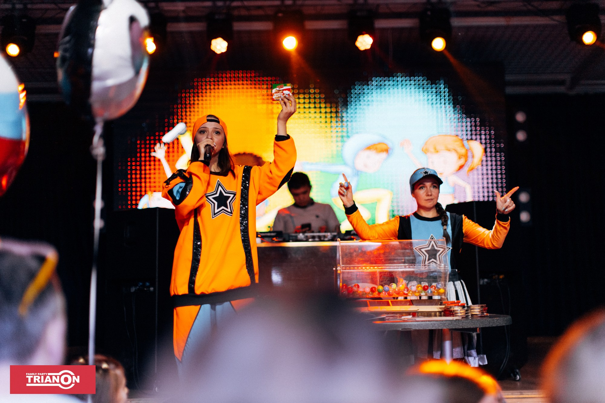 Семейная дискотека TRIANON. Фотограф Владимир Молоканов