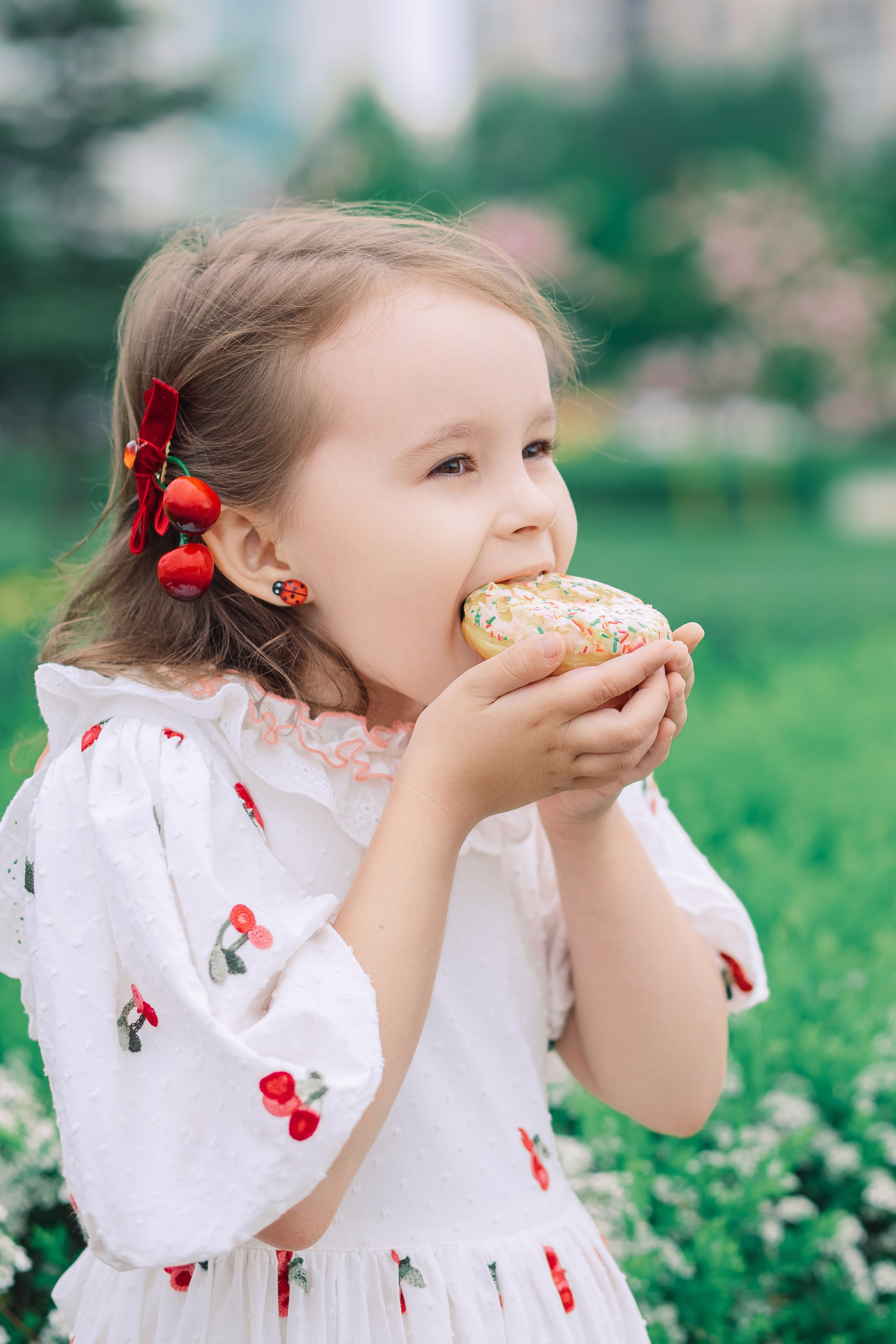 Фотосессия мамы и дочки цветение — Муринский парк. Фотограф в Санкт-Петербурге, Анна Скворцова