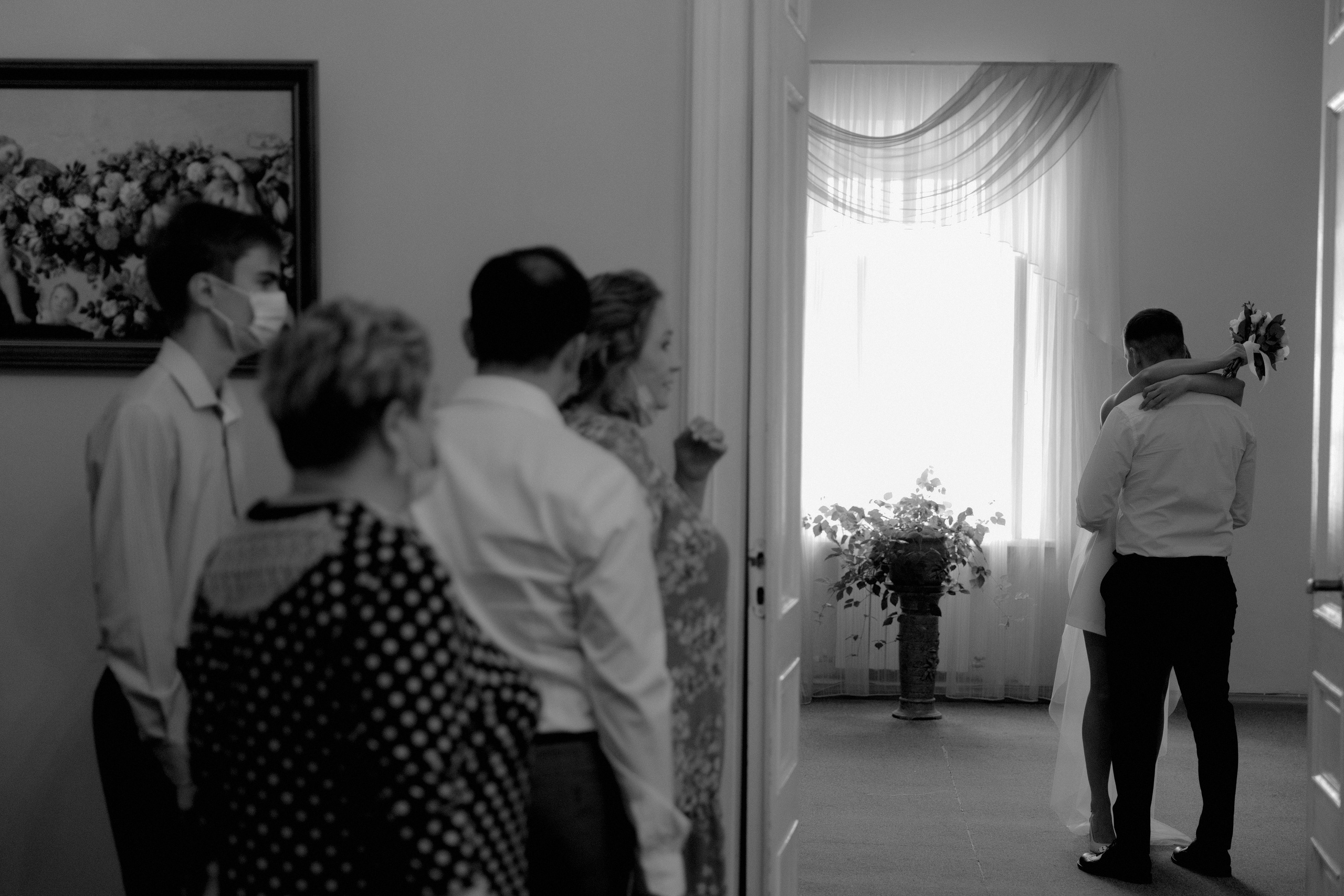 Софья и Андрей. Роспись в Суздале и фотосессия на кабриолете. Свадебный фотограф Аня Милграм