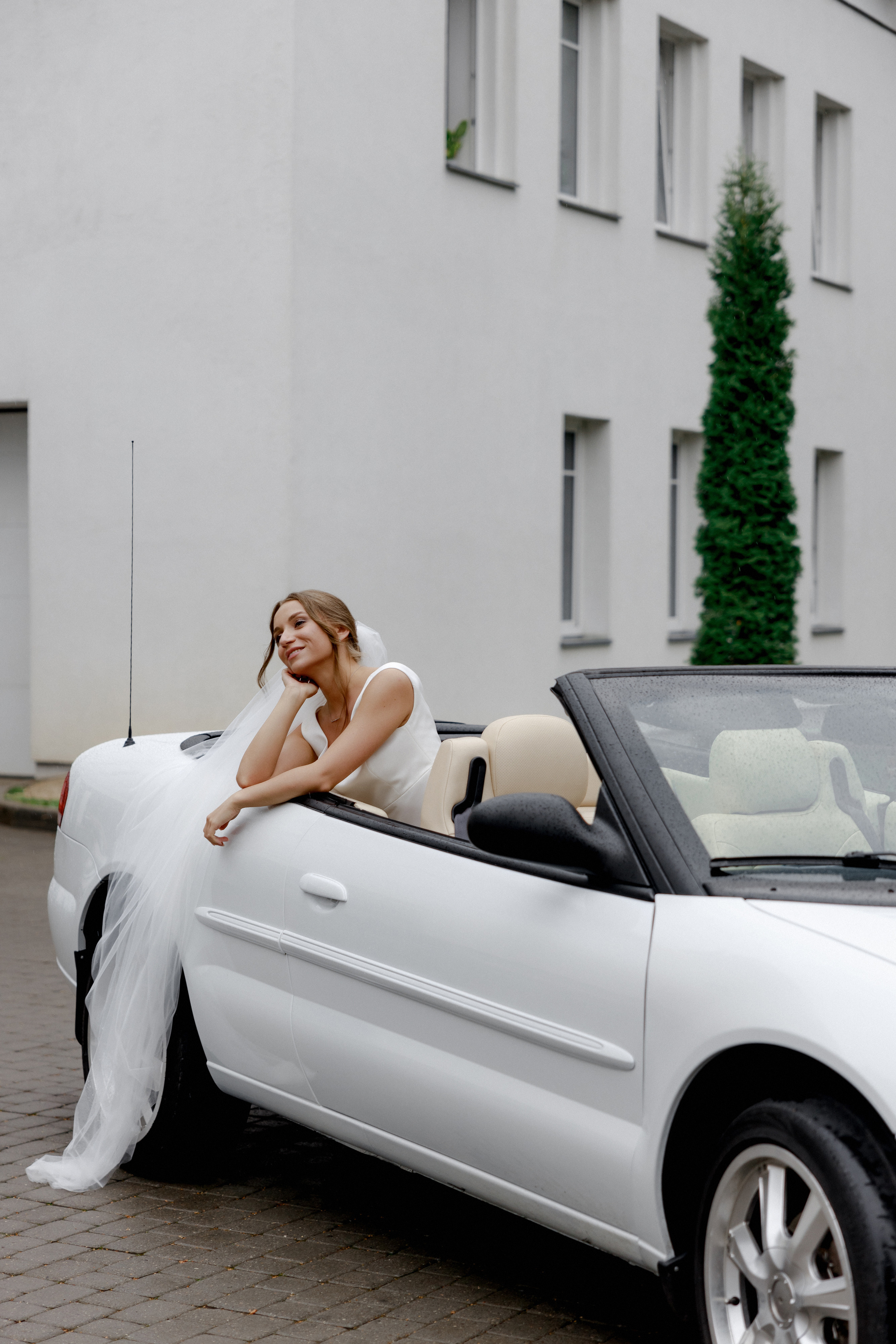 свадебная фотосессия в кабриолете