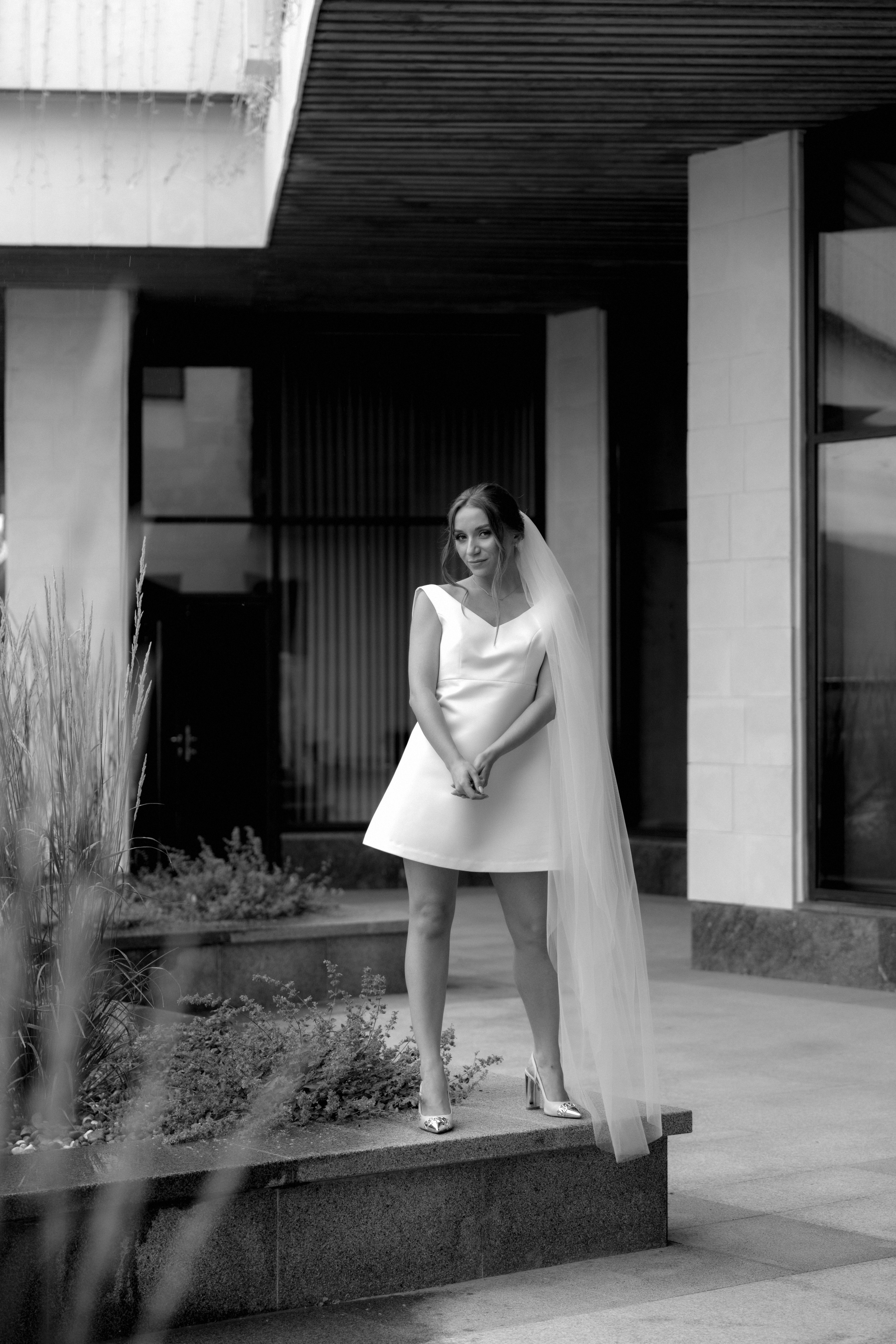 Софья и Андрей. Роспись в Суздале и фотосессия на кабриолете. Свадебный фотограф Аня Милграм