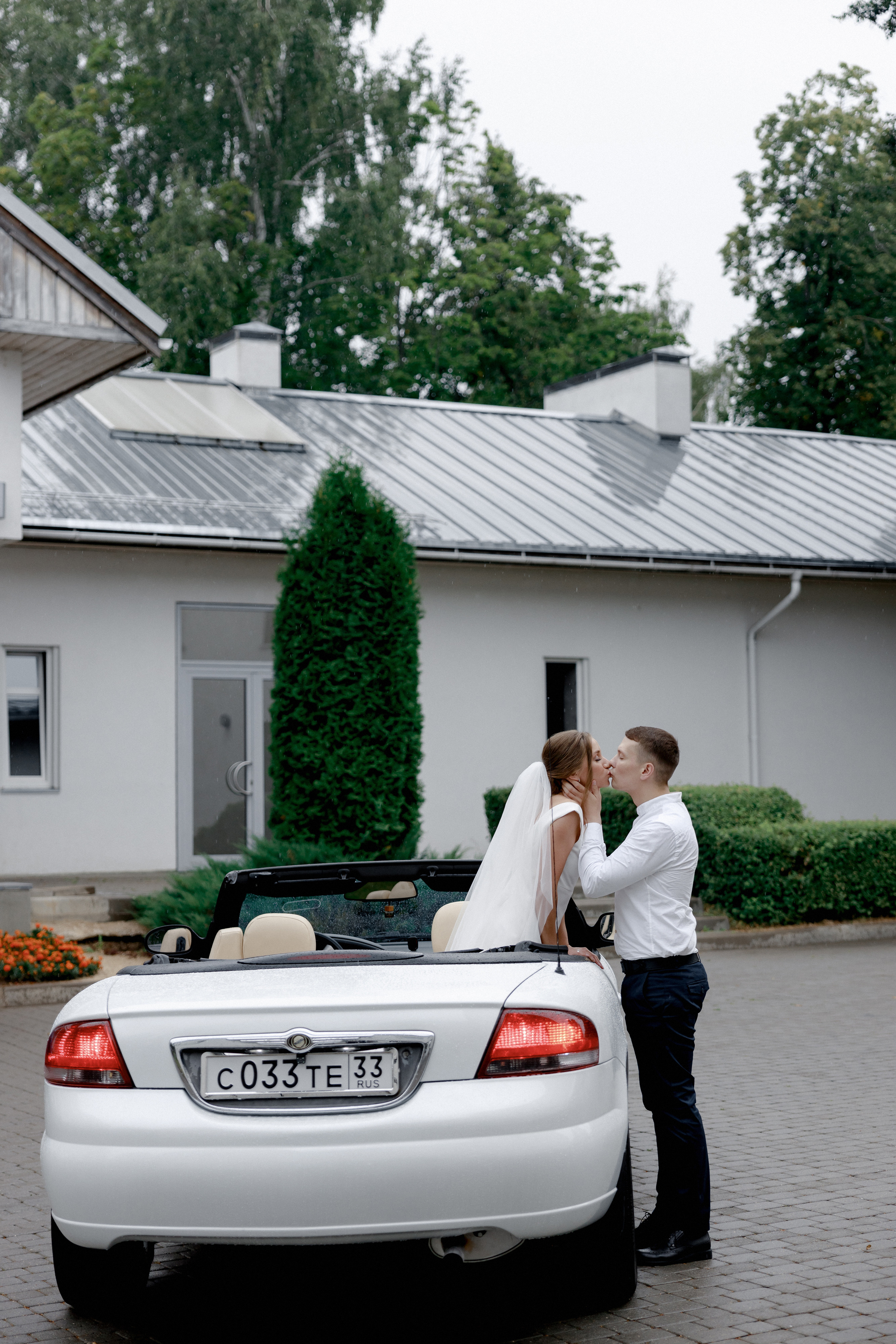 свадебная фотосессия в кабриолете