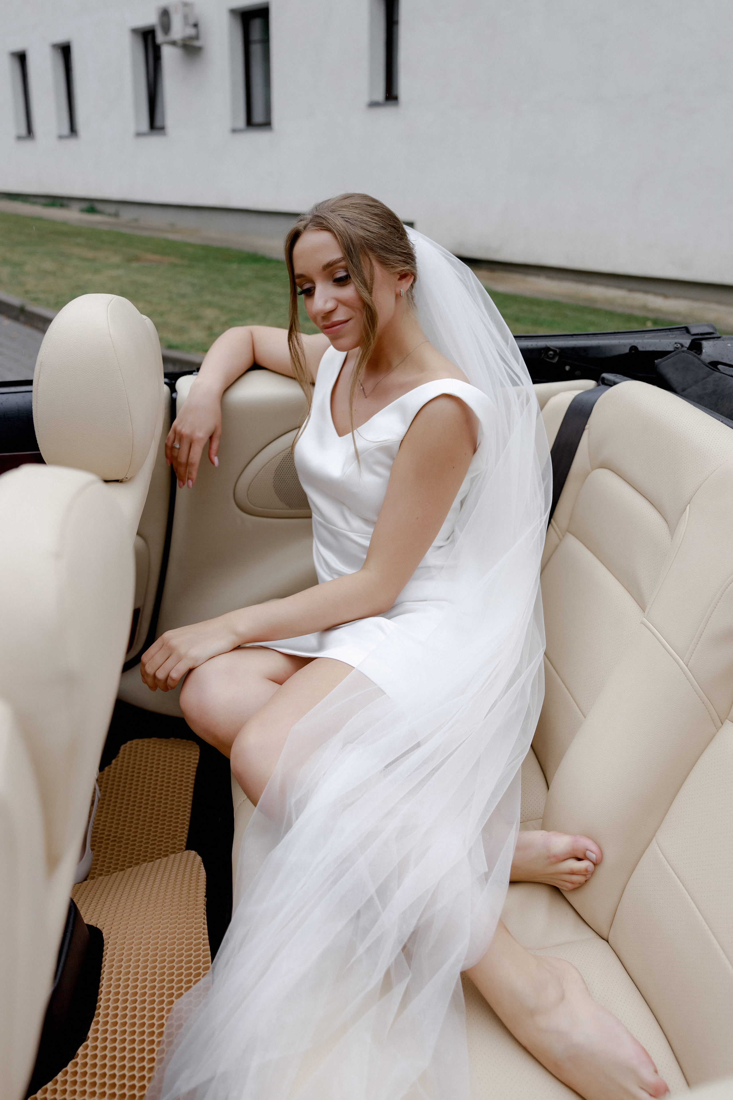 свадебная фотосессия в кабриолете