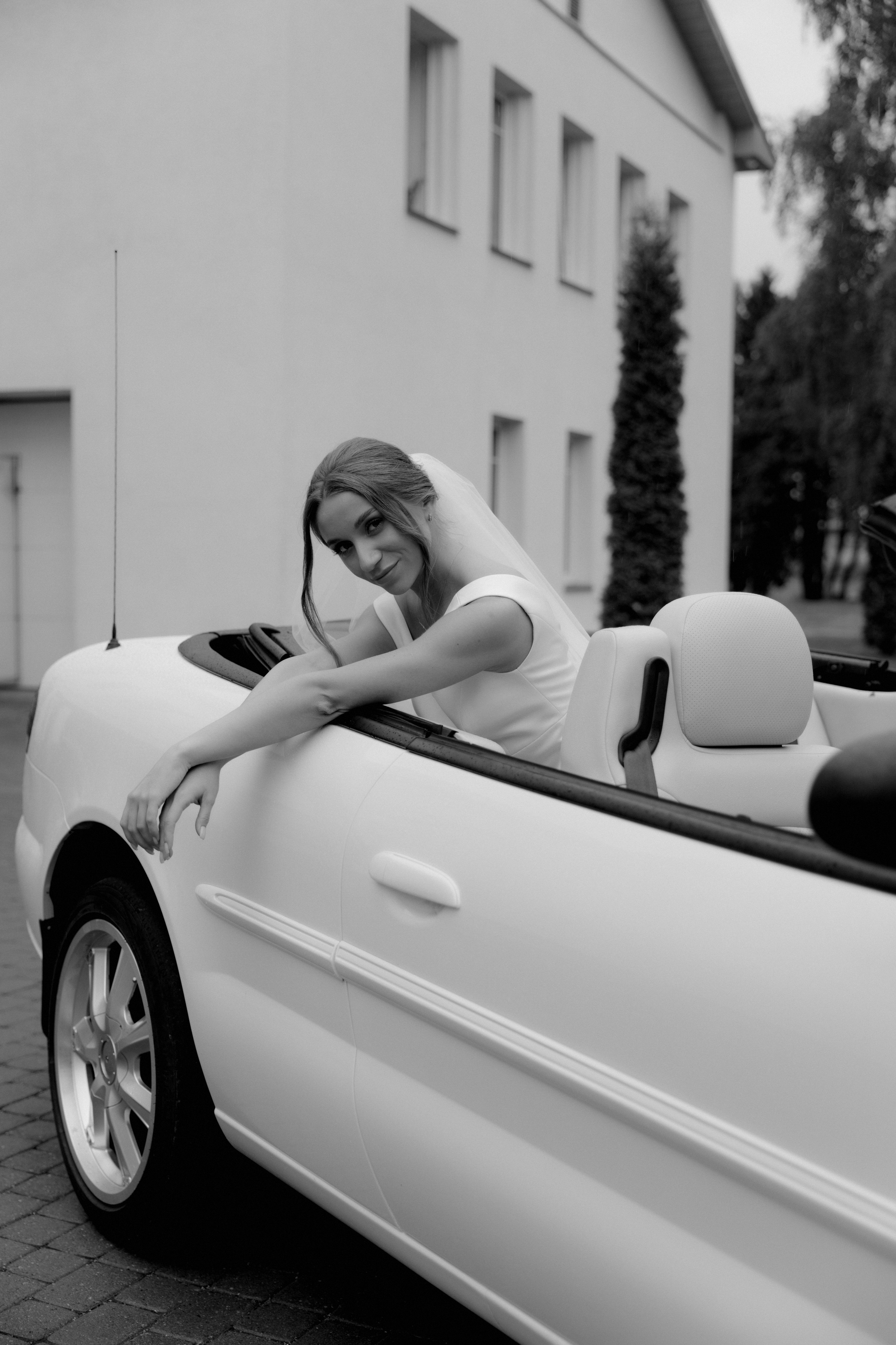 свадебная фотосессия в кабриолете