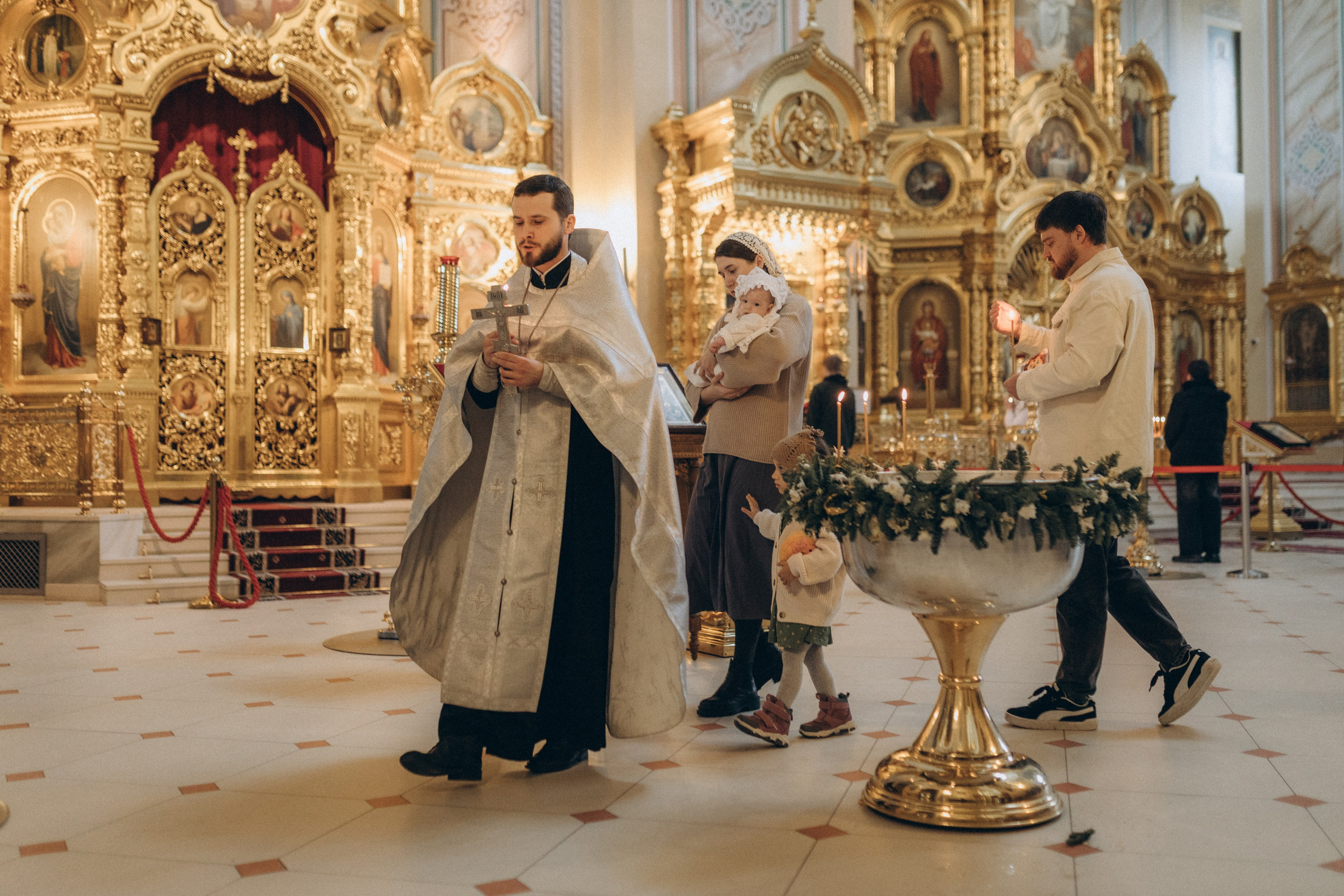 Крещение Анютки. Семейный фотограф и фотограф на роды в Ростове-на-Дону Мухина Виктория