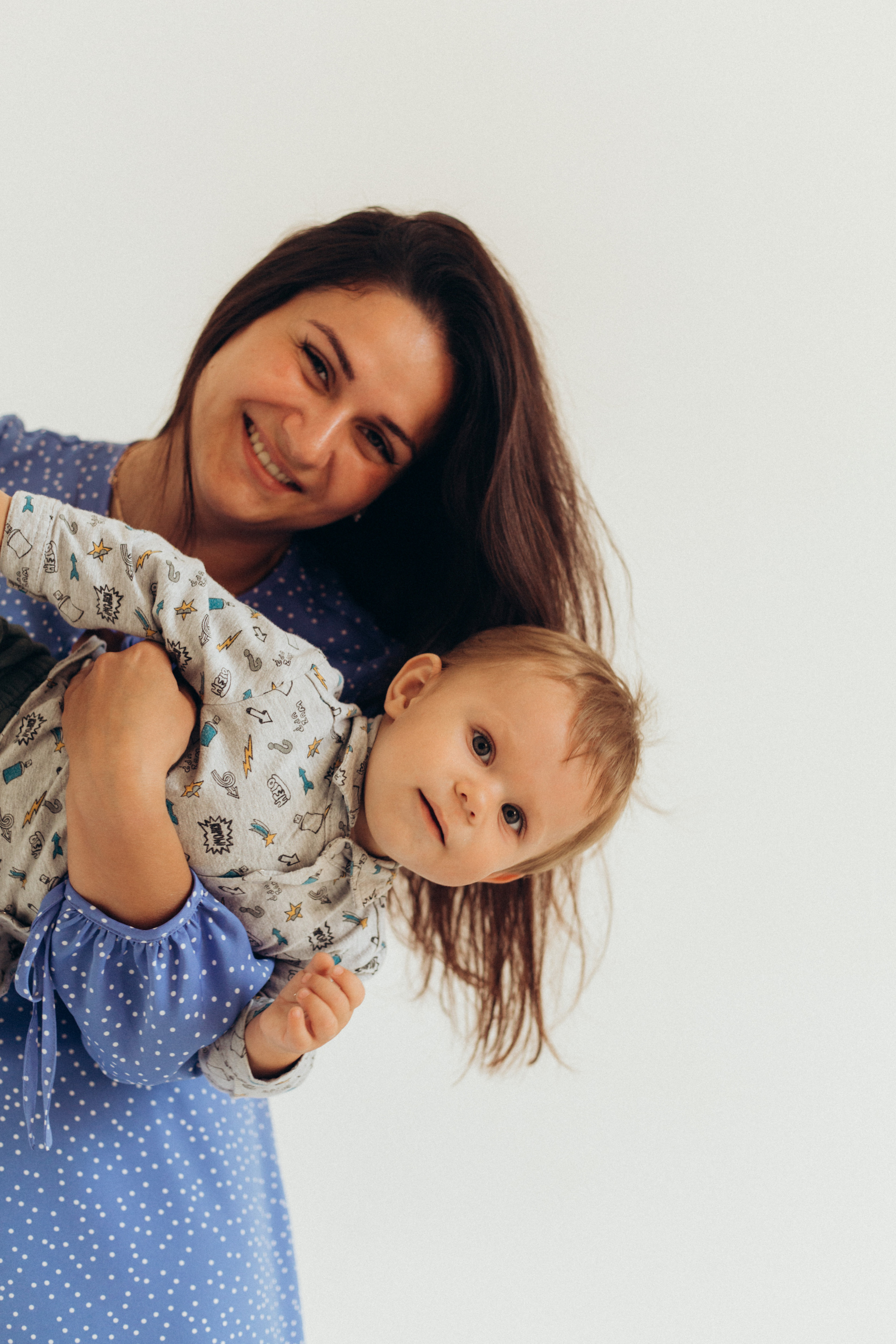 День рождения в студии. Фотограф новорожденных Серпухов, Протвино, Москва I Марина Бурмистрова