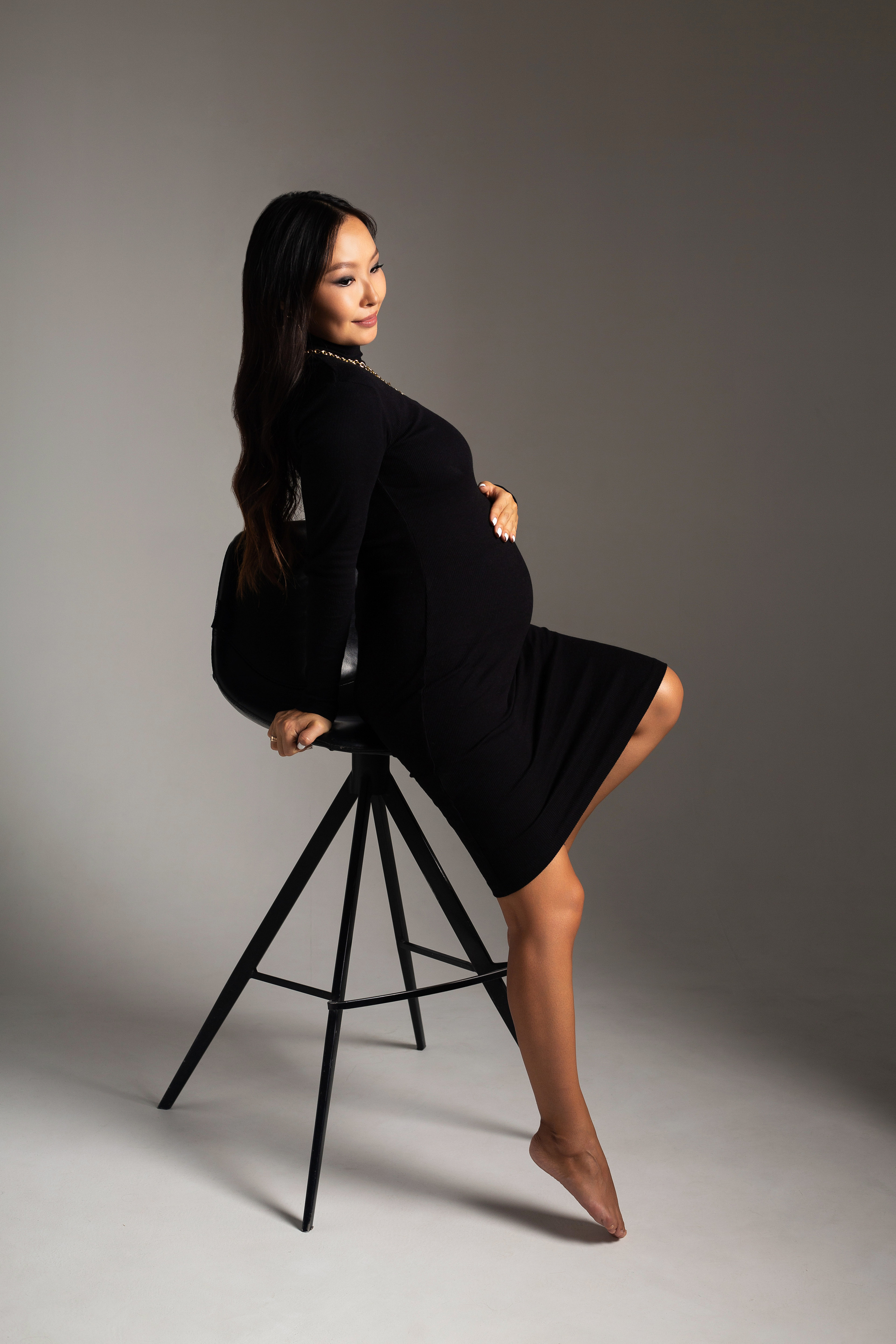 Беременность в студии. Фотограф новорожденных Серпухов, Протвино, Москва I Марина Бурмистрова