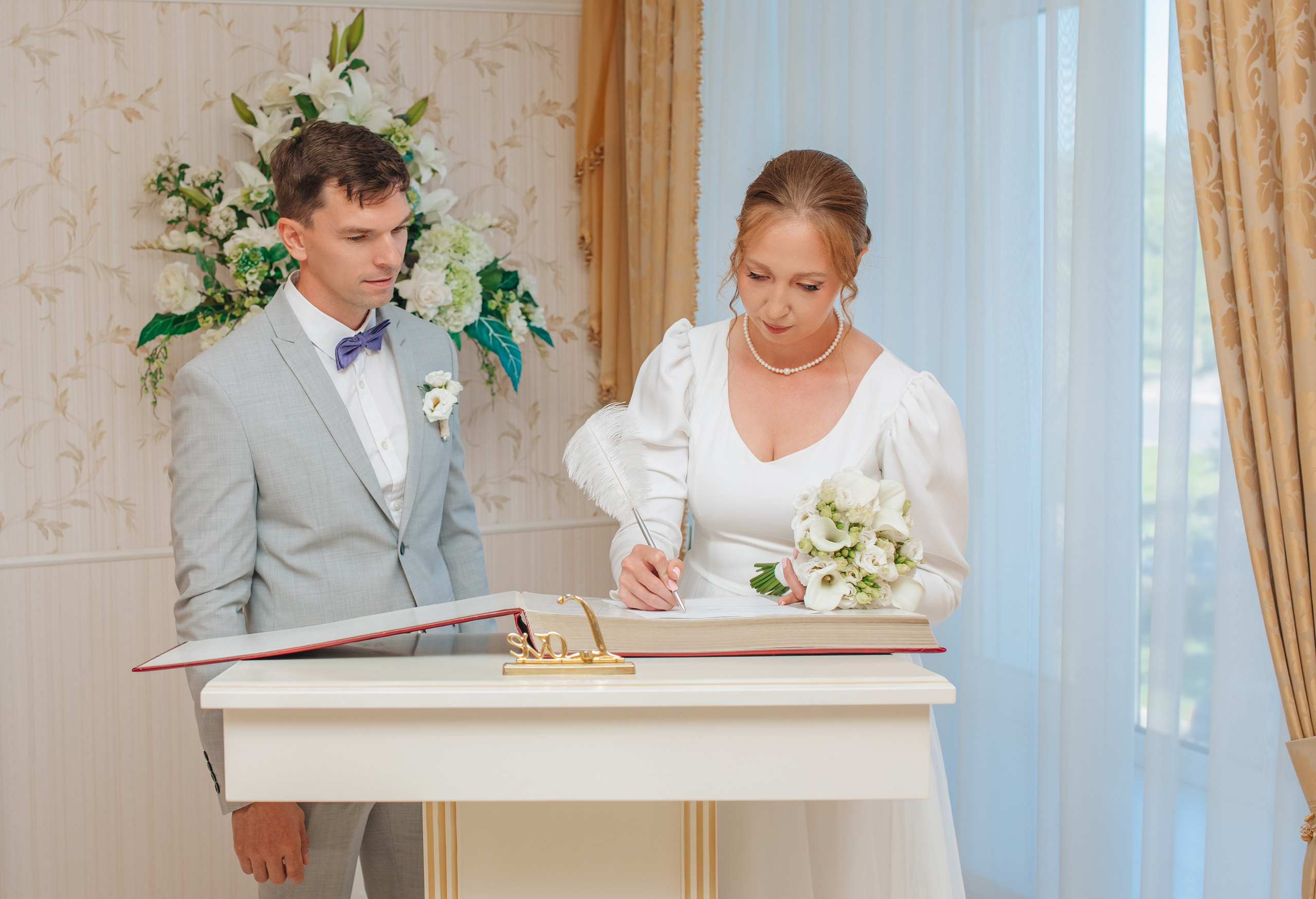 Александр и Вероника. Регистрация брака в Сестрорецке и прогулка. Свадебный и семейный фотограф в Санкт-Петербурге и Сестрорецке
