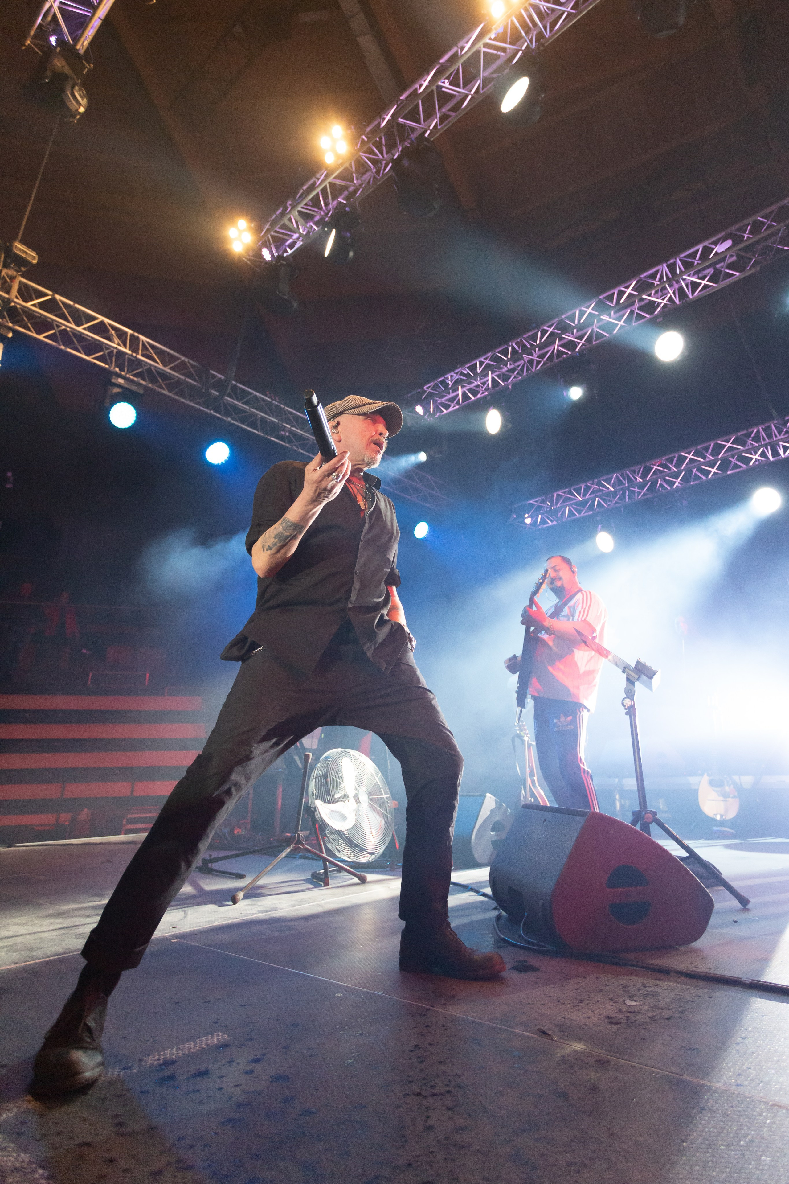 Гарик Сукачев. Предметный и репортажный фотограф в Санкт-Петербурге Александр Е