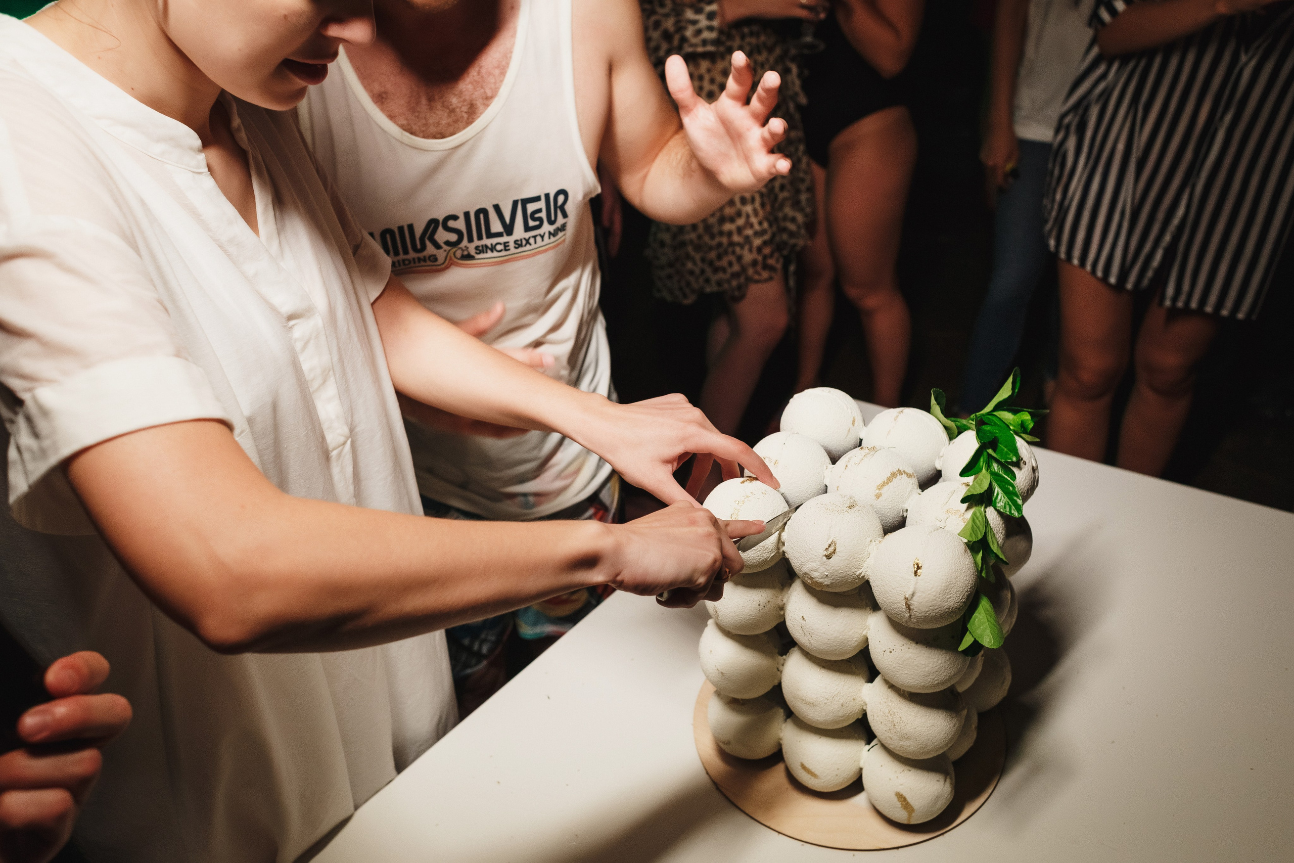 Свадебный фотограф Таганрог — фотосессия в центре города и банкет в коттедже «Виктория». Свадебный и семейный фотограф в Таганроге Бакарюк Антон