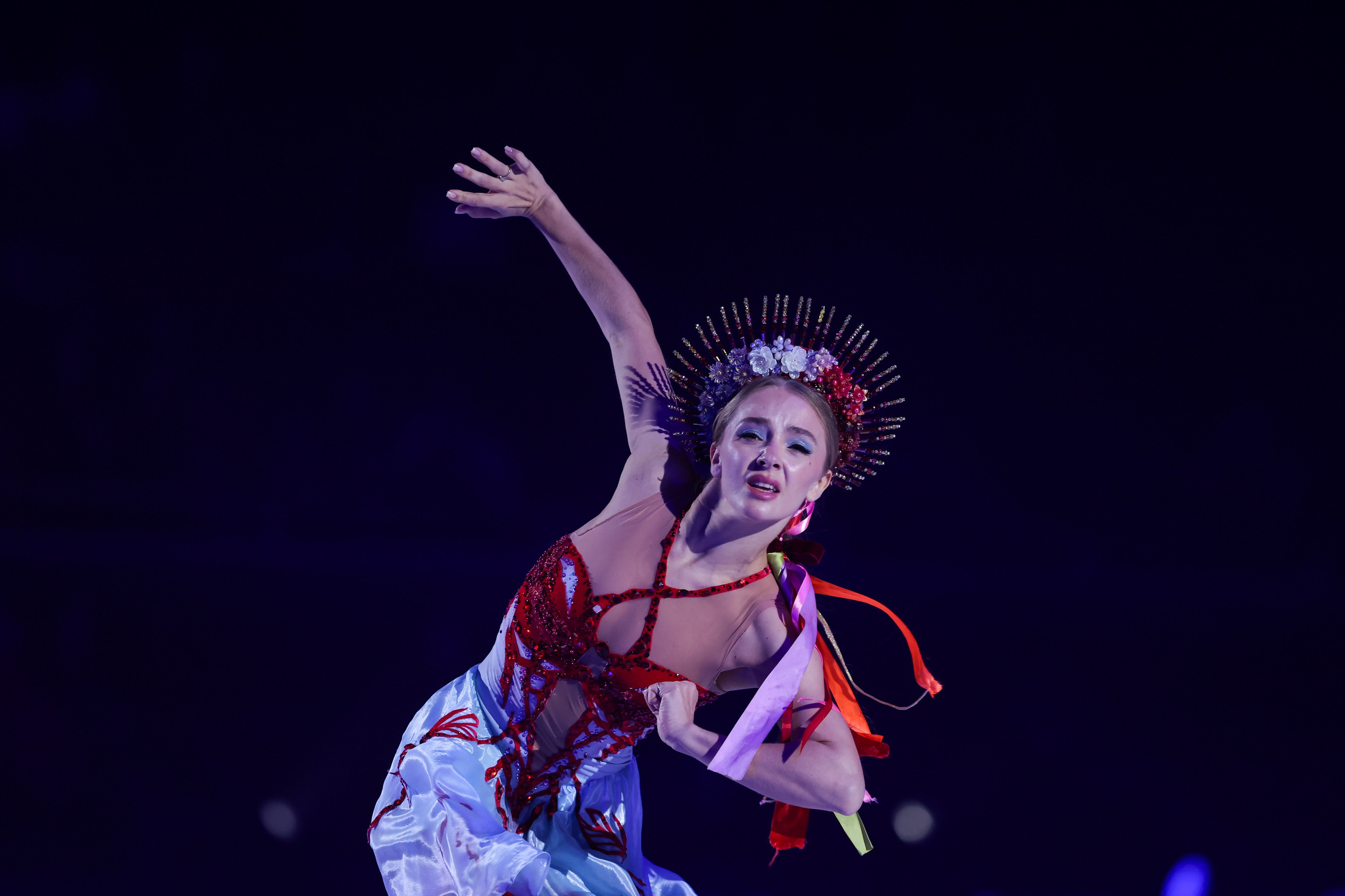 «Вечера на хуторе» ледовое шоу 25.12.2025. Спортивный и репортажный фотограф Антон Тереханов