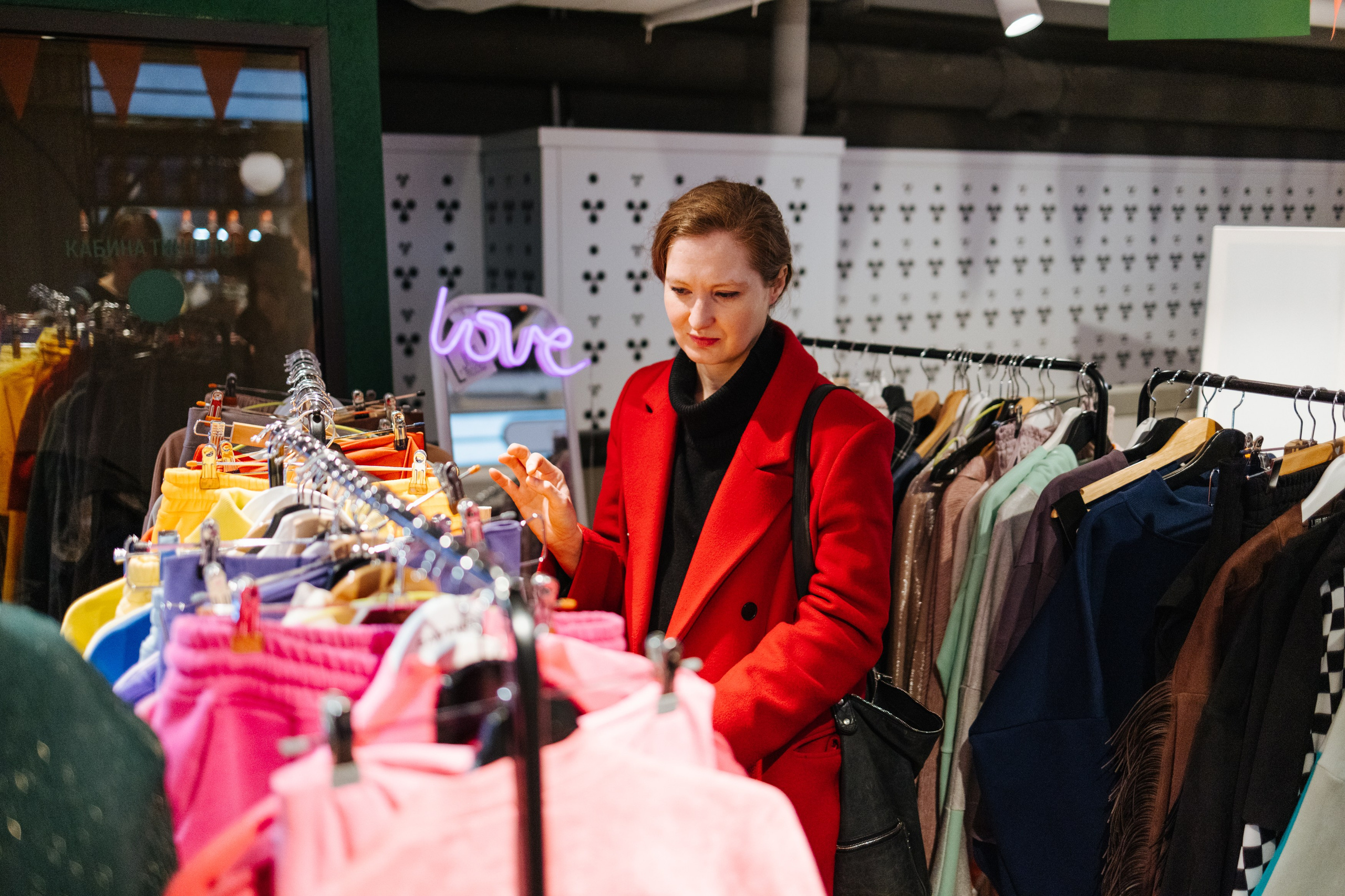 2–3 марта 2024 в пространстве «Три вокзала. Депо» / День 1 / фото Валерий Белобеев. Фотоотчеты «Ламбада-маркета»