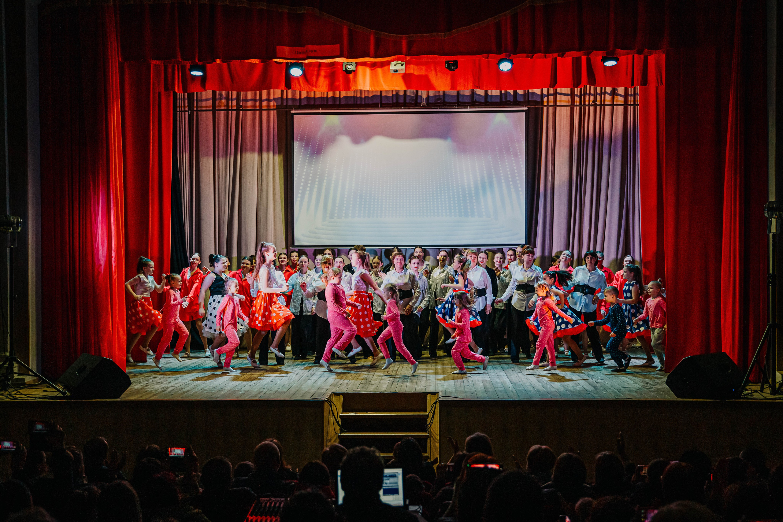 Отчетный концерт хореографического коллектива Пульс!. Фотограф Дарья Маташкова