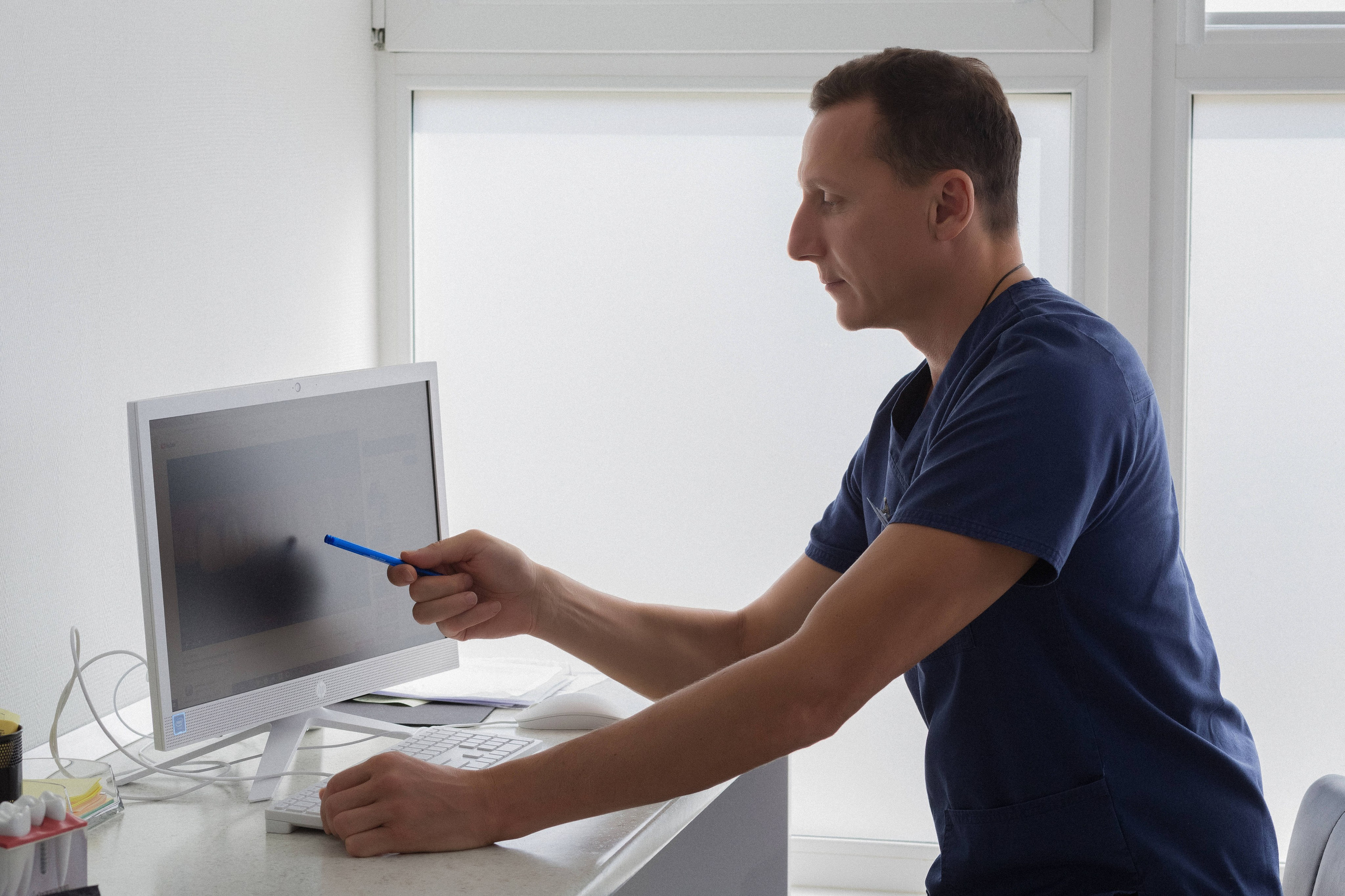 UniverDent: Освещение красоты вашей улыбки фотографом из Таганрога. Свадебный и семейный фотограф в Таганроге Бакарюк Антон