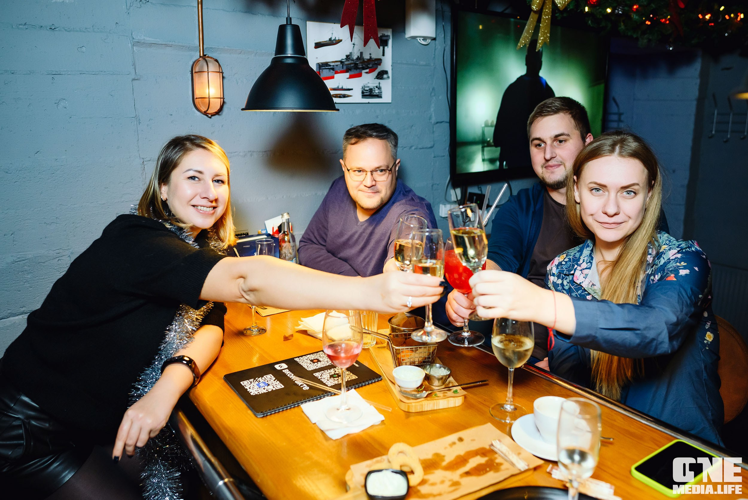 Фоторепортаж из паба Dreadnought. One Media Life: фоторепортажи, фотоотчеты с мероприятий и заведений