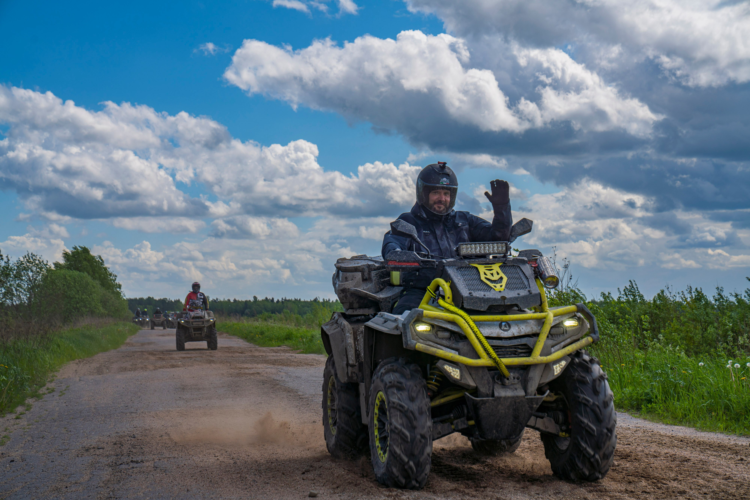 RazVolution. Графический дизайнер Илья Левченко