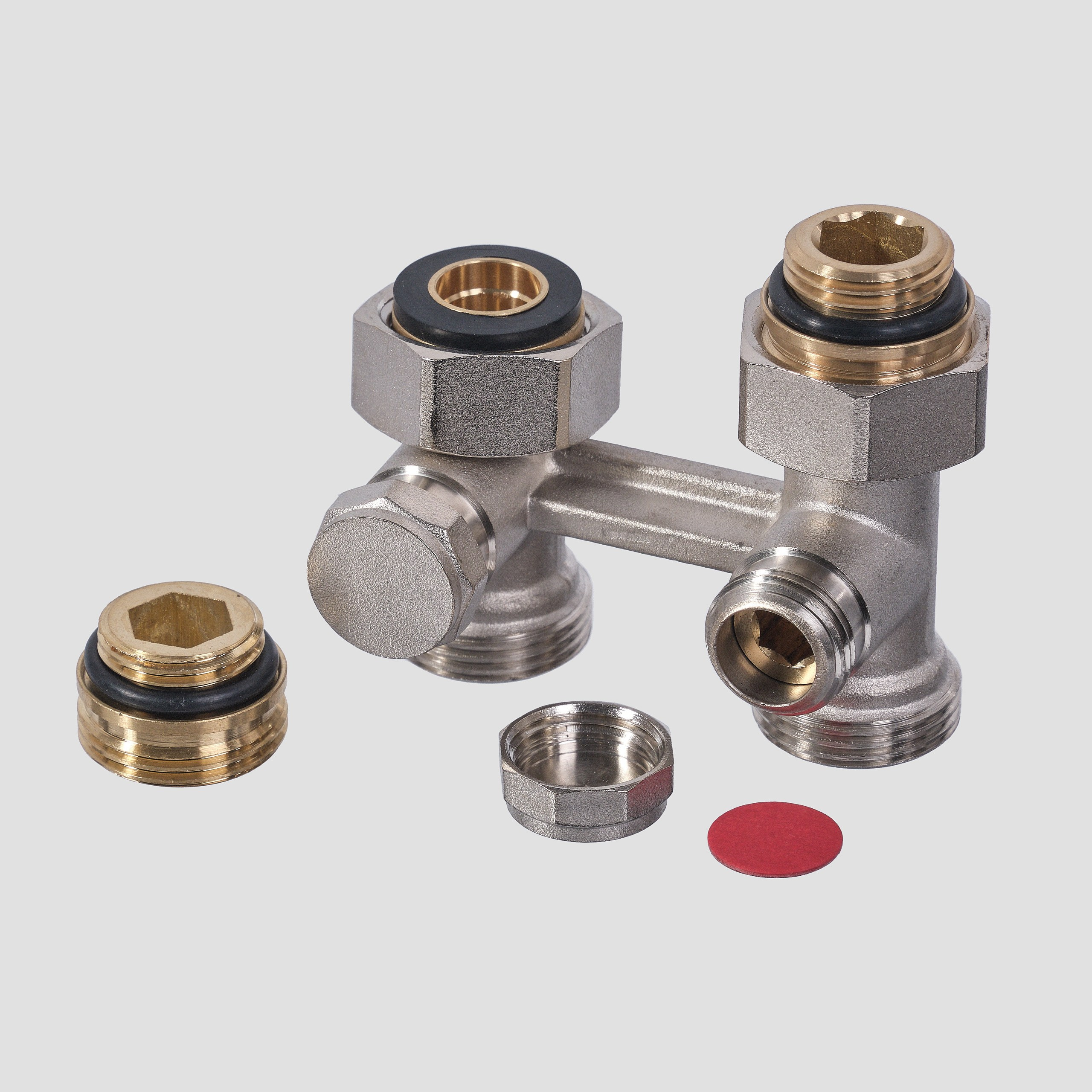 Предметные фотографии регуляторов и нагревателей для отопительных приборов