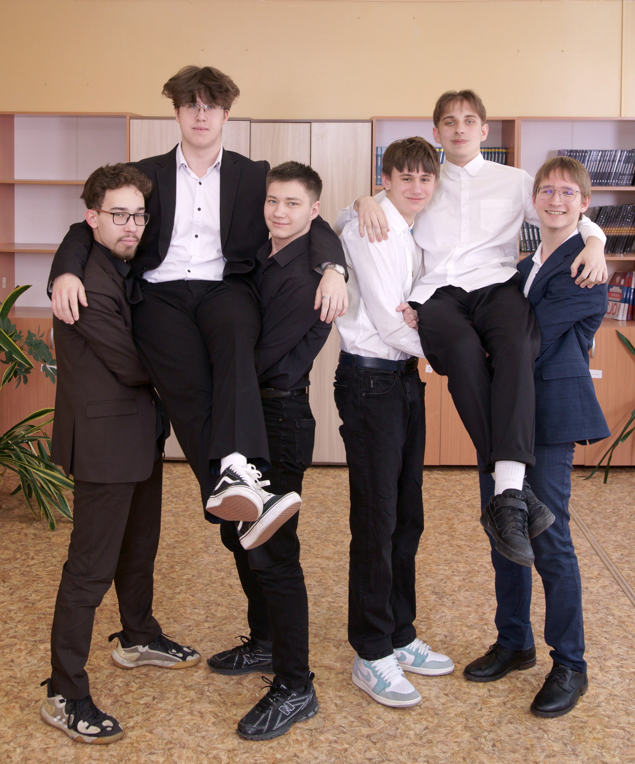 Школьная фотосессия выпускников 9,11 классов в Иркутске