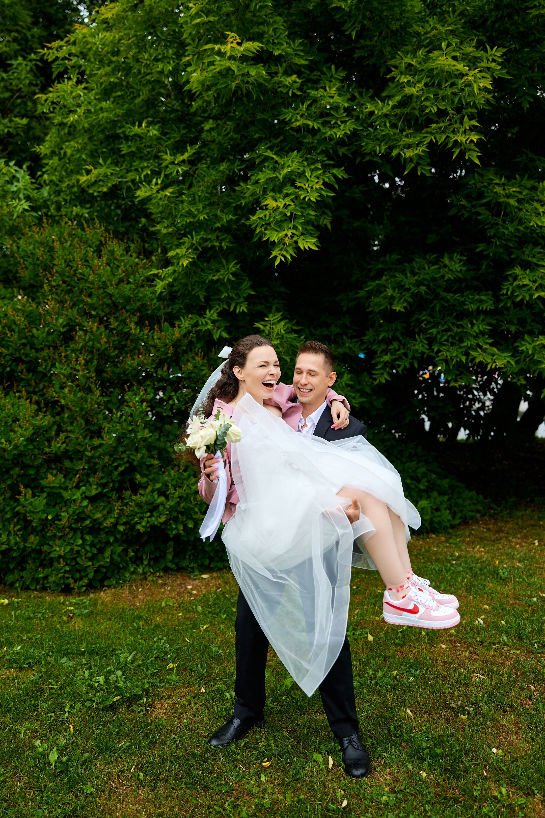 Свадебная фотосъёмка в гостинице Даниловская. Свадебный фотограф Сергей Колбинский