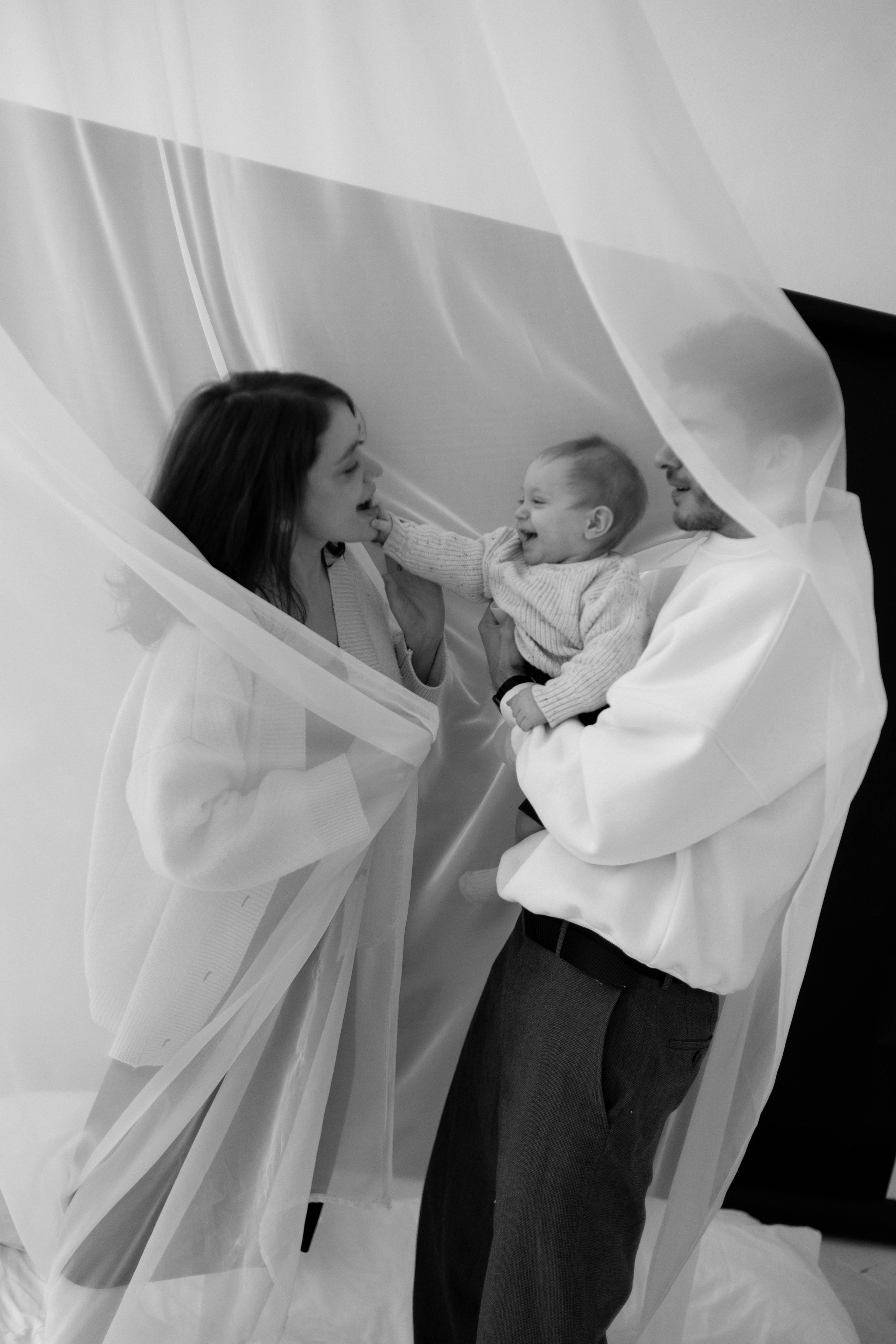 Аня, Сережа и Лешенька. Главная