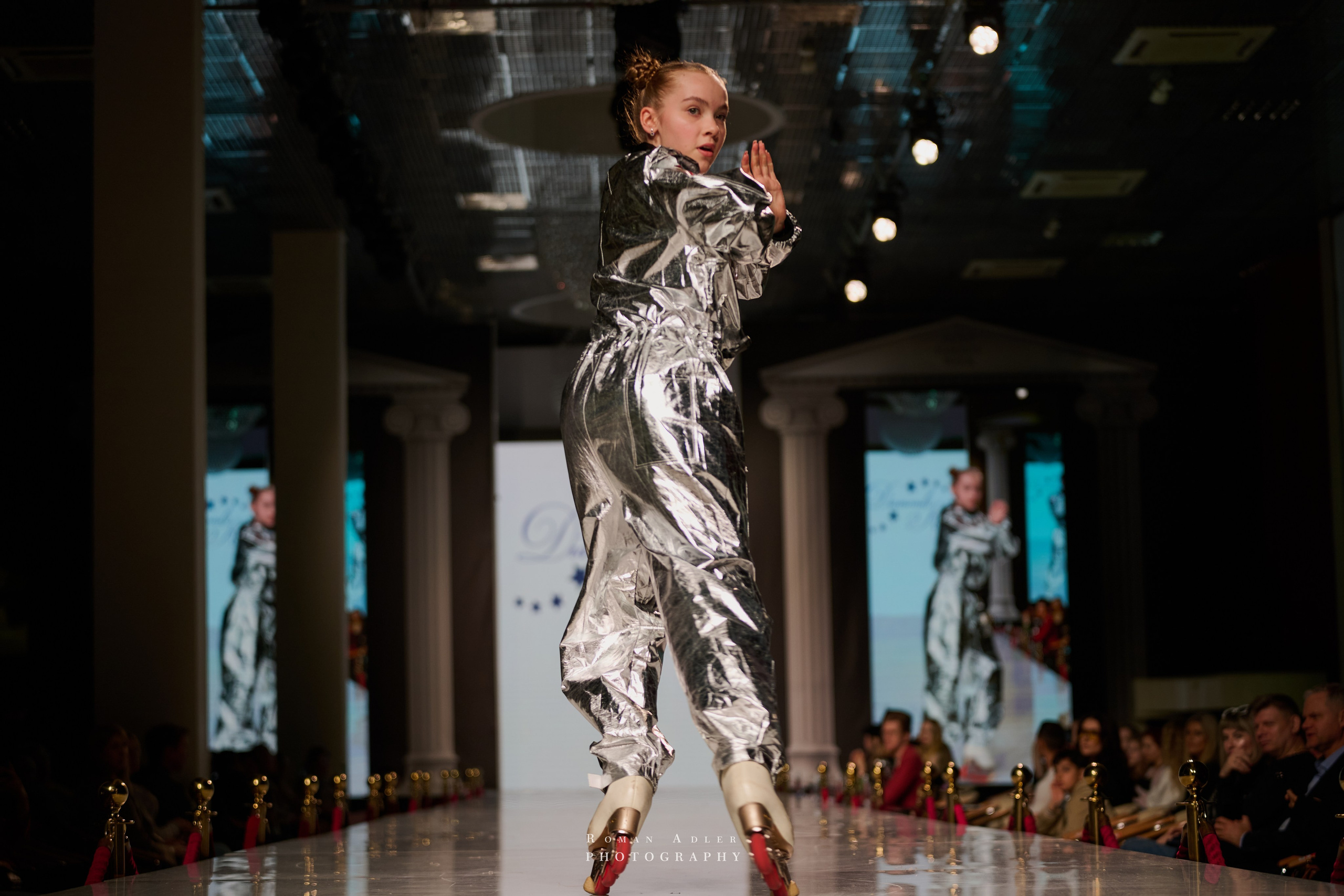 ESTET FASHION WEEK ВЕСНА — 2025. Фотограф Роман Адлер