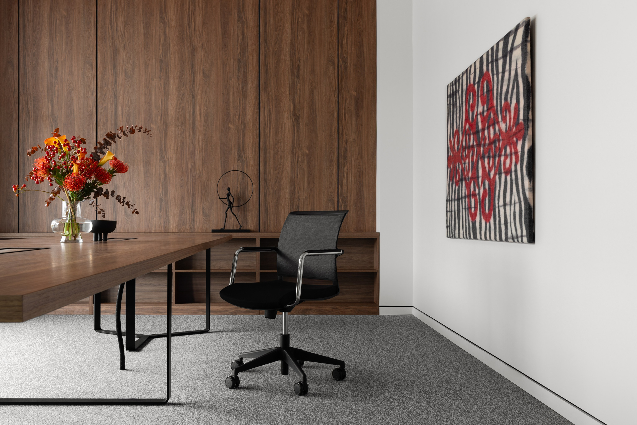 Интерьерная фотосъёмка офиса «Demeu» в Алматы. Roman Yakunin — interior photographer in Almaty, Kazakhstan