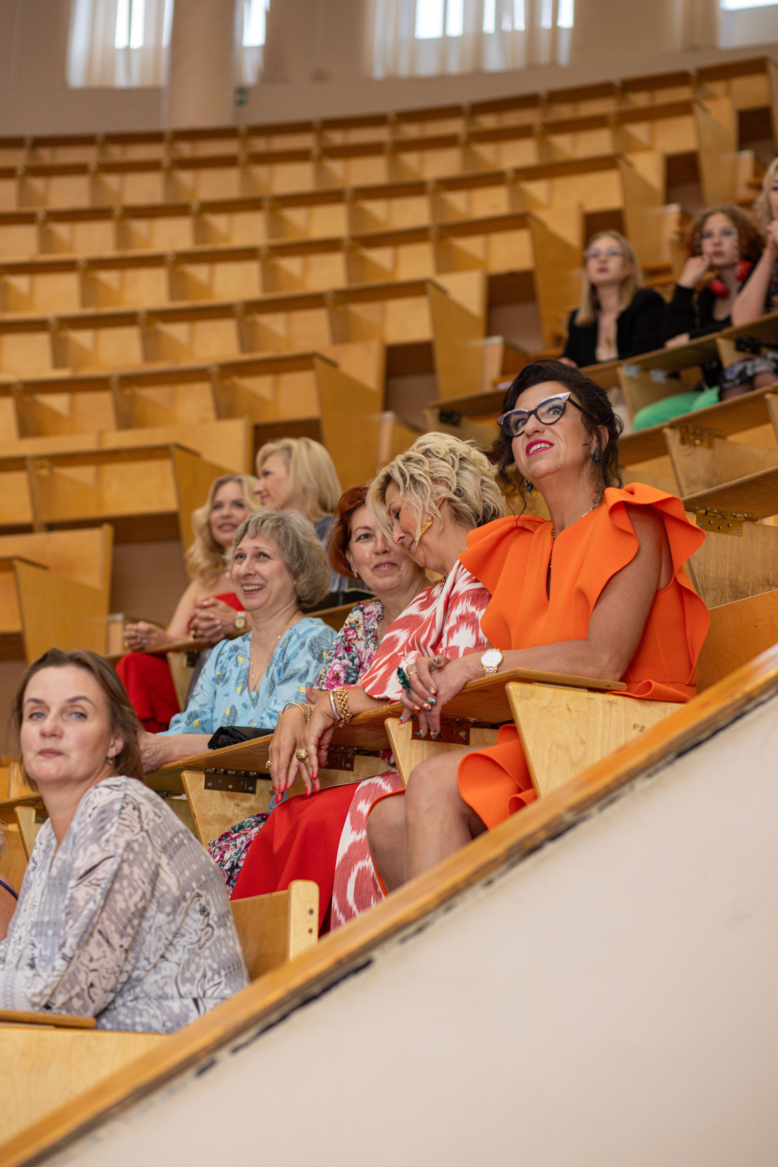 Встреча выпускников. Стоматологи СПб. Семейный фотограф в Вышнем Волочке — Ульяна Иванова | Фотосессии для всей семьи