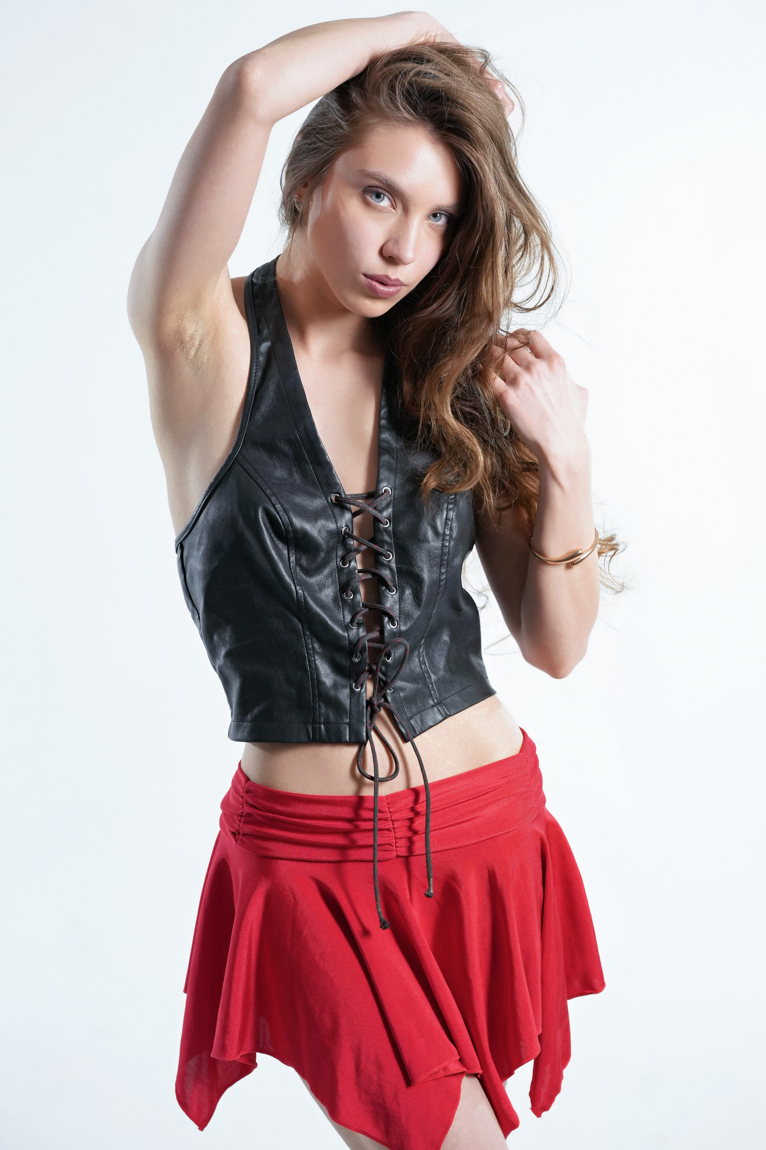 Коммерция leather. Костюмер, художник кино и телевидения в спб