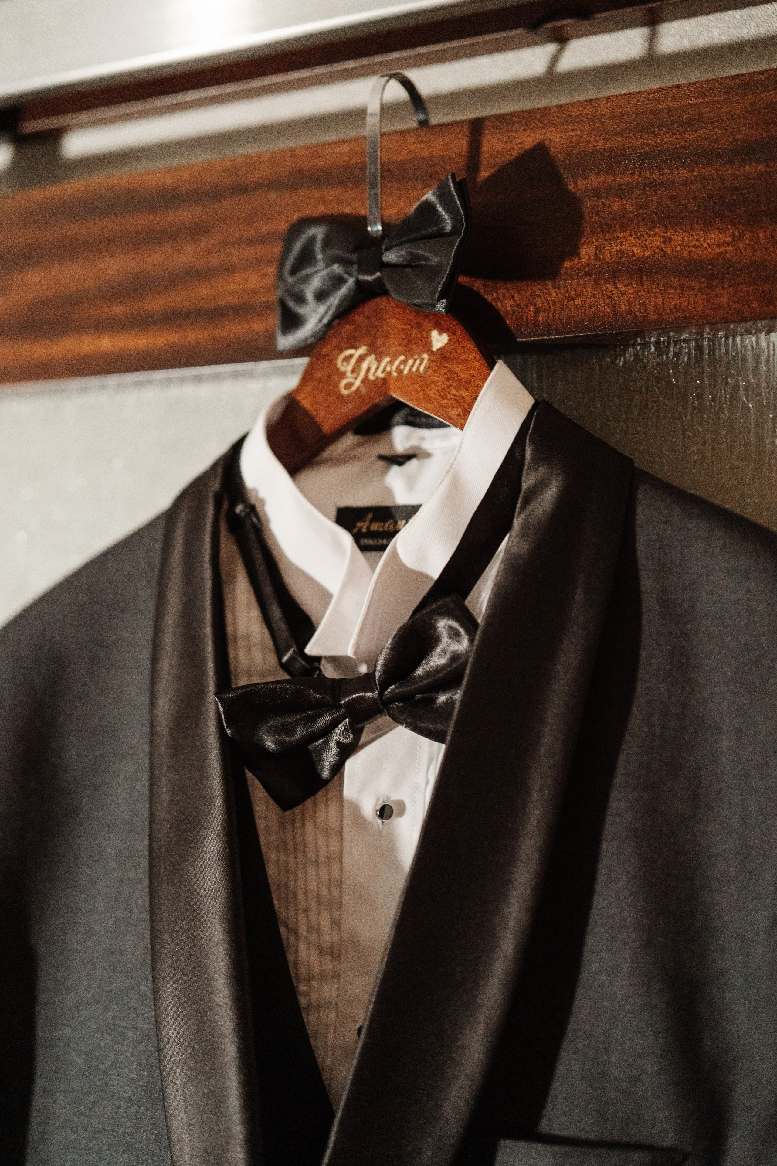 2025-08-16_AndreaChristopher. Ретушер Зенькевич Света