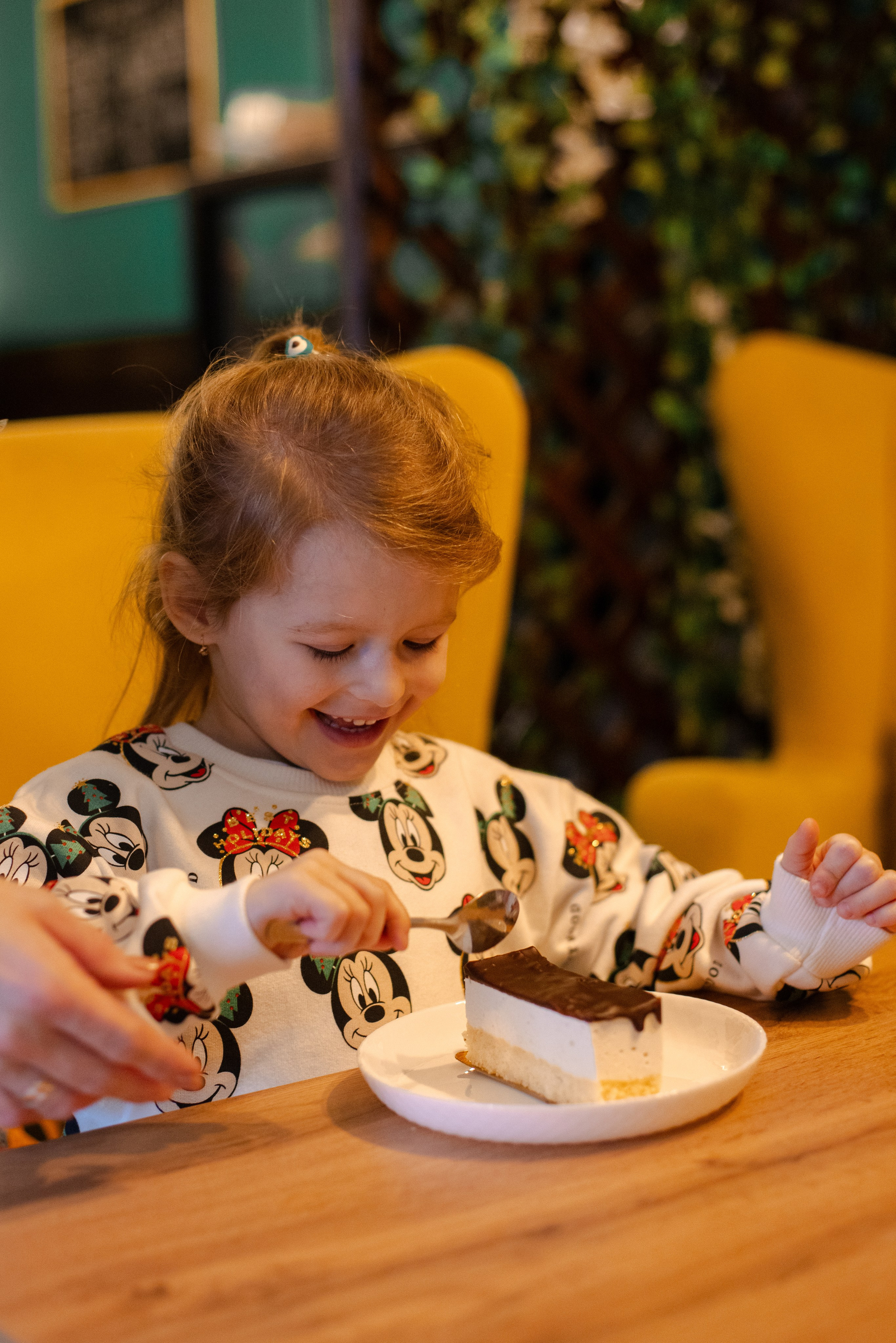 Семейное утро в кафе. Фотограф в Шатуре Оксана Осьмакова