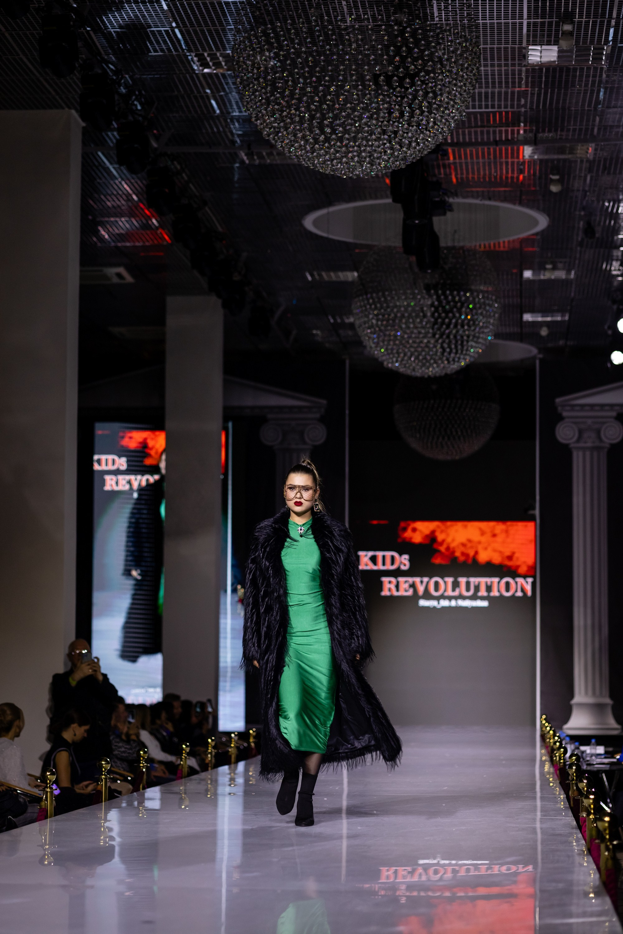 ESTET FASHION WEEK (KIDs REVOLUTION). Татьяна Чернышова свадебный фотограф Москва