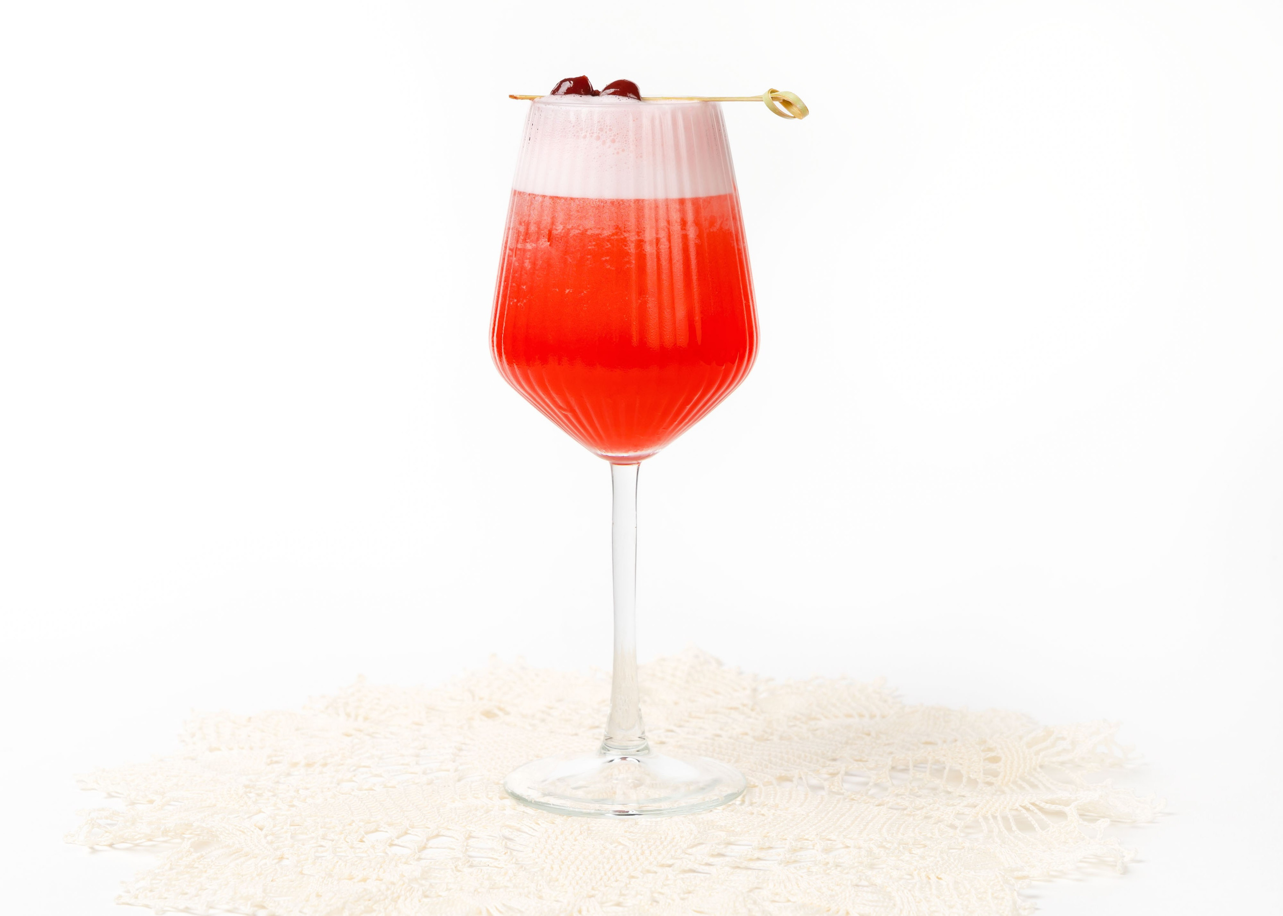 01.10.2025 Нино играет в домино, фото на меню. ФОТОГРАФ ВИНОГРАДОВА ДАРЬЯ