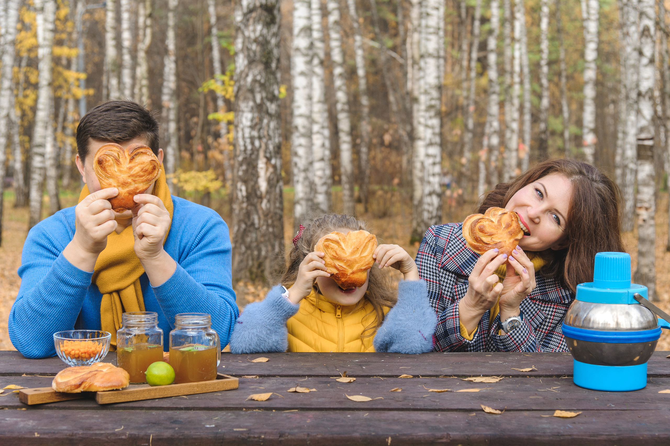 Осенняя семейная фотосессия в Тропарево. Семейный фотограф в Москве Елена Снегирева