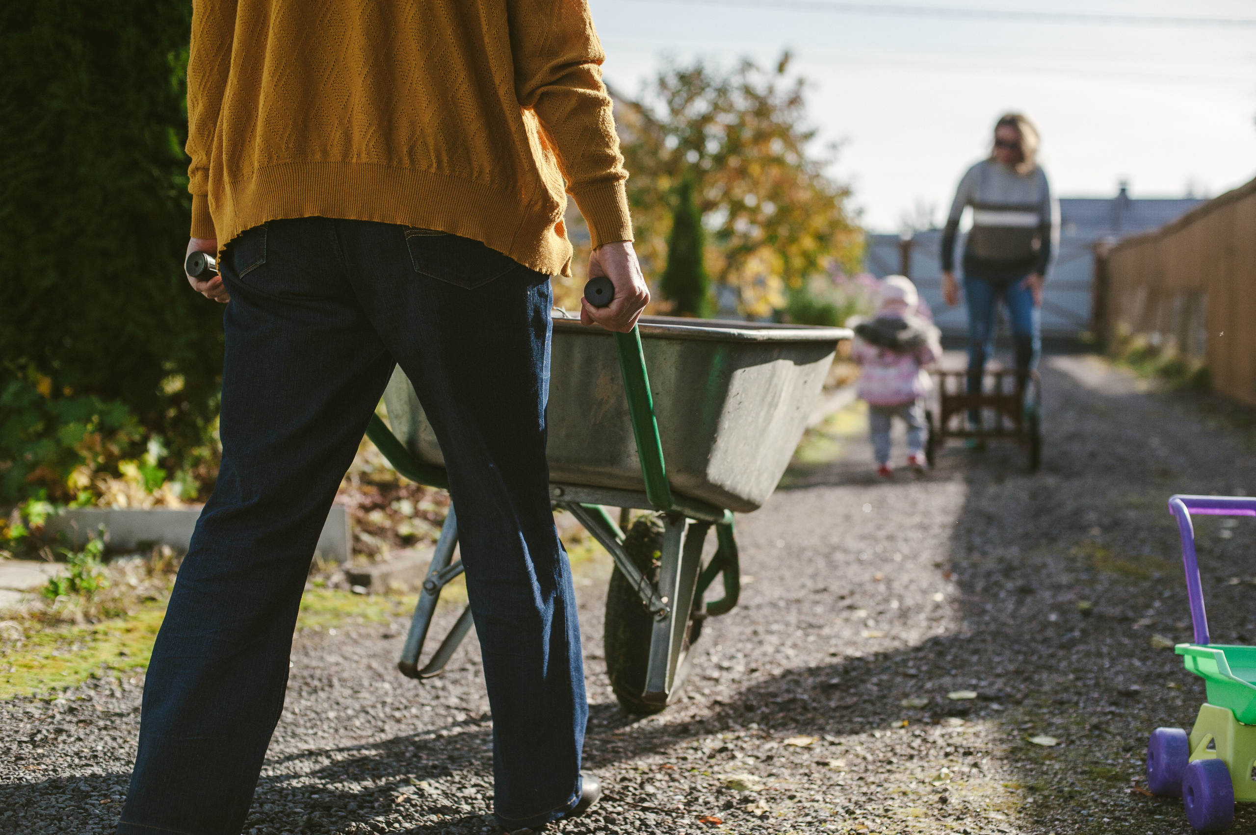 Семейная фотосессия за городом на даче. Семейный фотограф в Москве Елена Снегирева