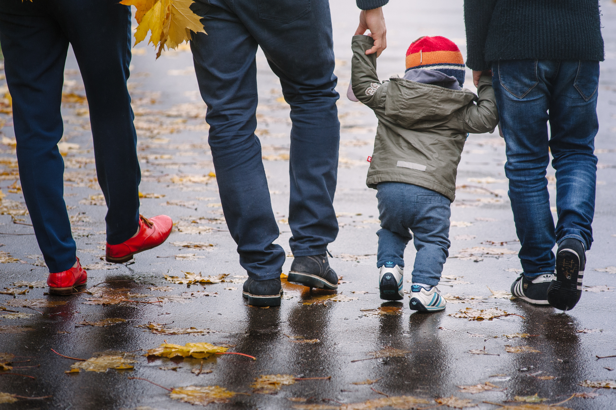 Семейная фотосессия в Москве в парке Шкулева. Семейный фотограф в Москве Елена Снегирева