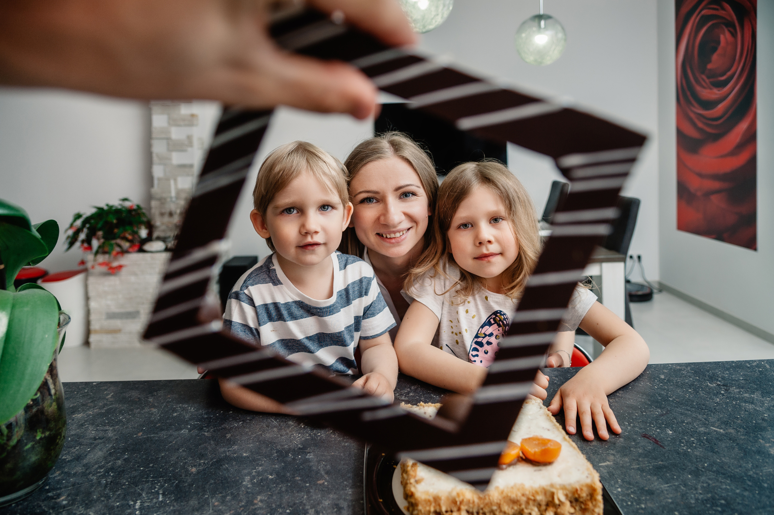 Семейная фотосессия в коттеджном поселке. Семейный фотограф в Москве Елена Снегирева