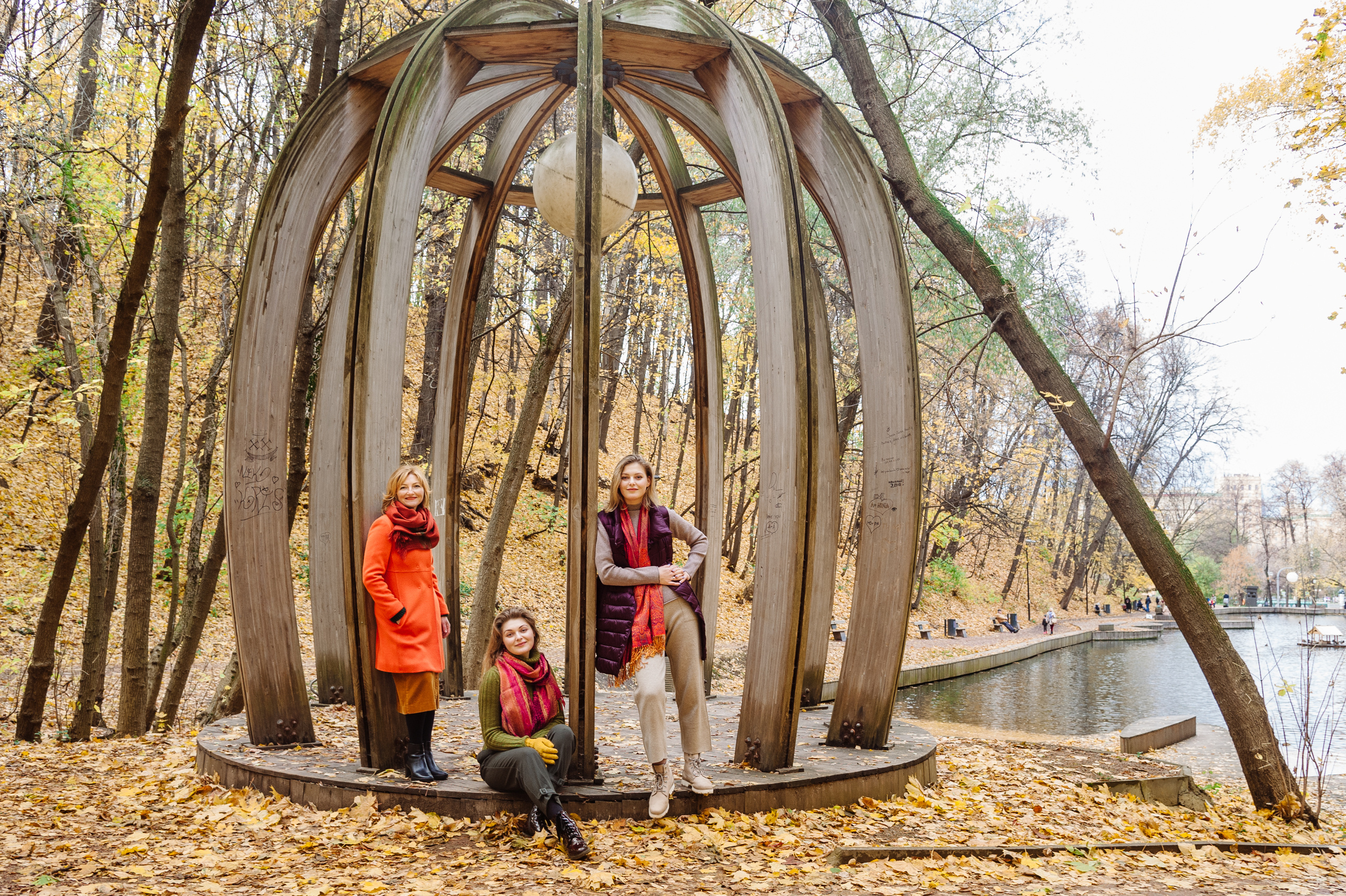 Семейная фотосессия в Нескучном саду. Семейный фотограф в Москве Елена Снегирева