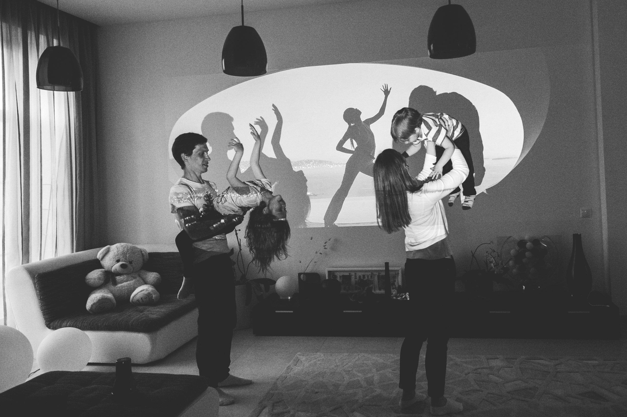 Семейная фотосессия в коттеджном поселке. Семейный фотограф в Москве Елена Снегирева