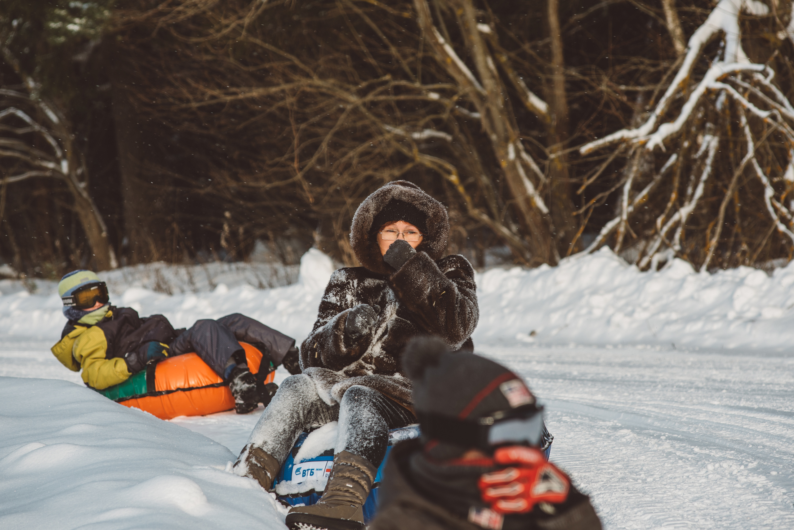 Зимняя семейная фотосессия в Подмосковье. Семейный фотограф в Москве Елена Снегирева