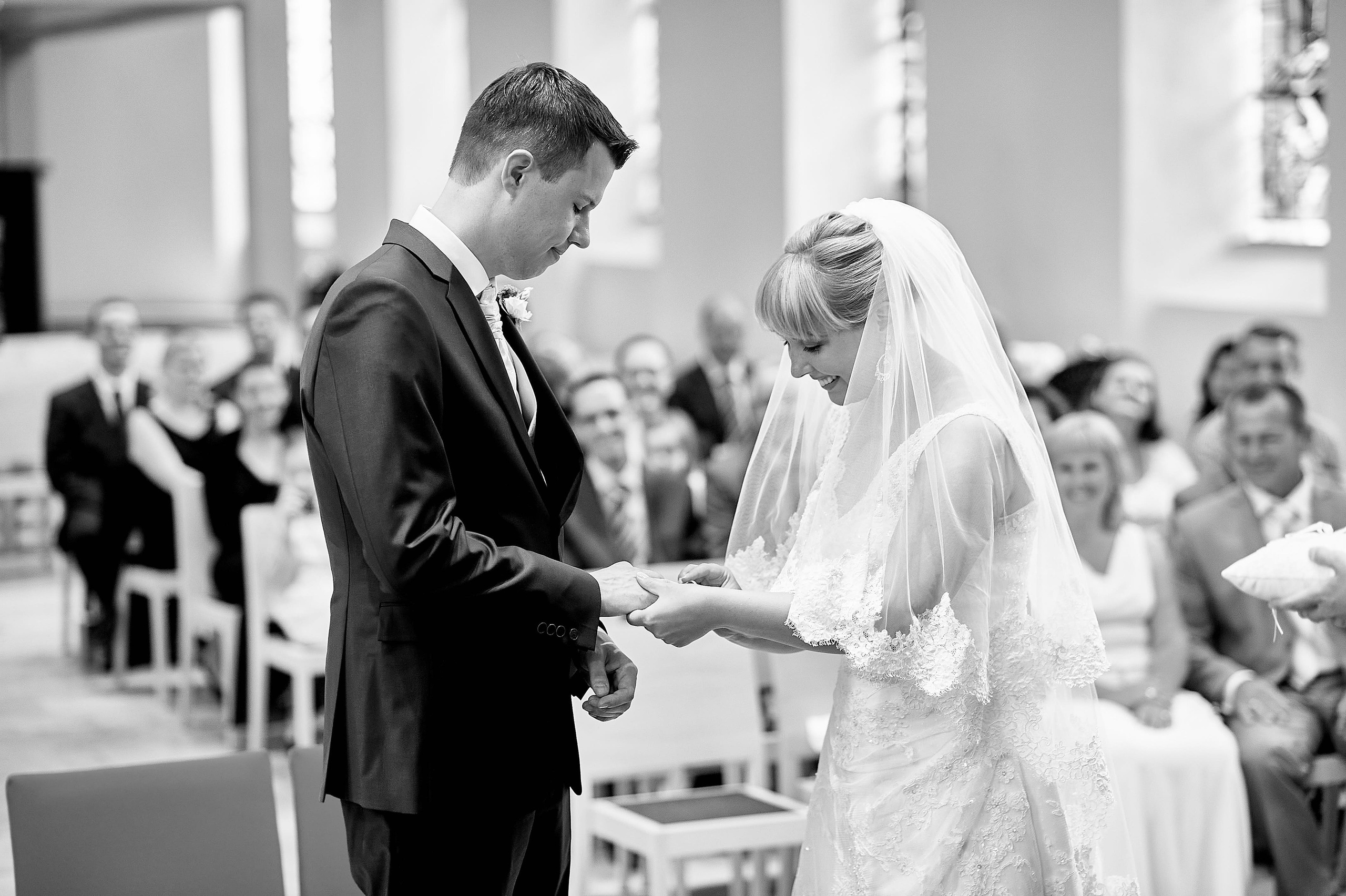 Как подготовиться к свадебной съемке: советы фотографа в Москве. Reportage event photographer in Moscow Alexander Gladkiy