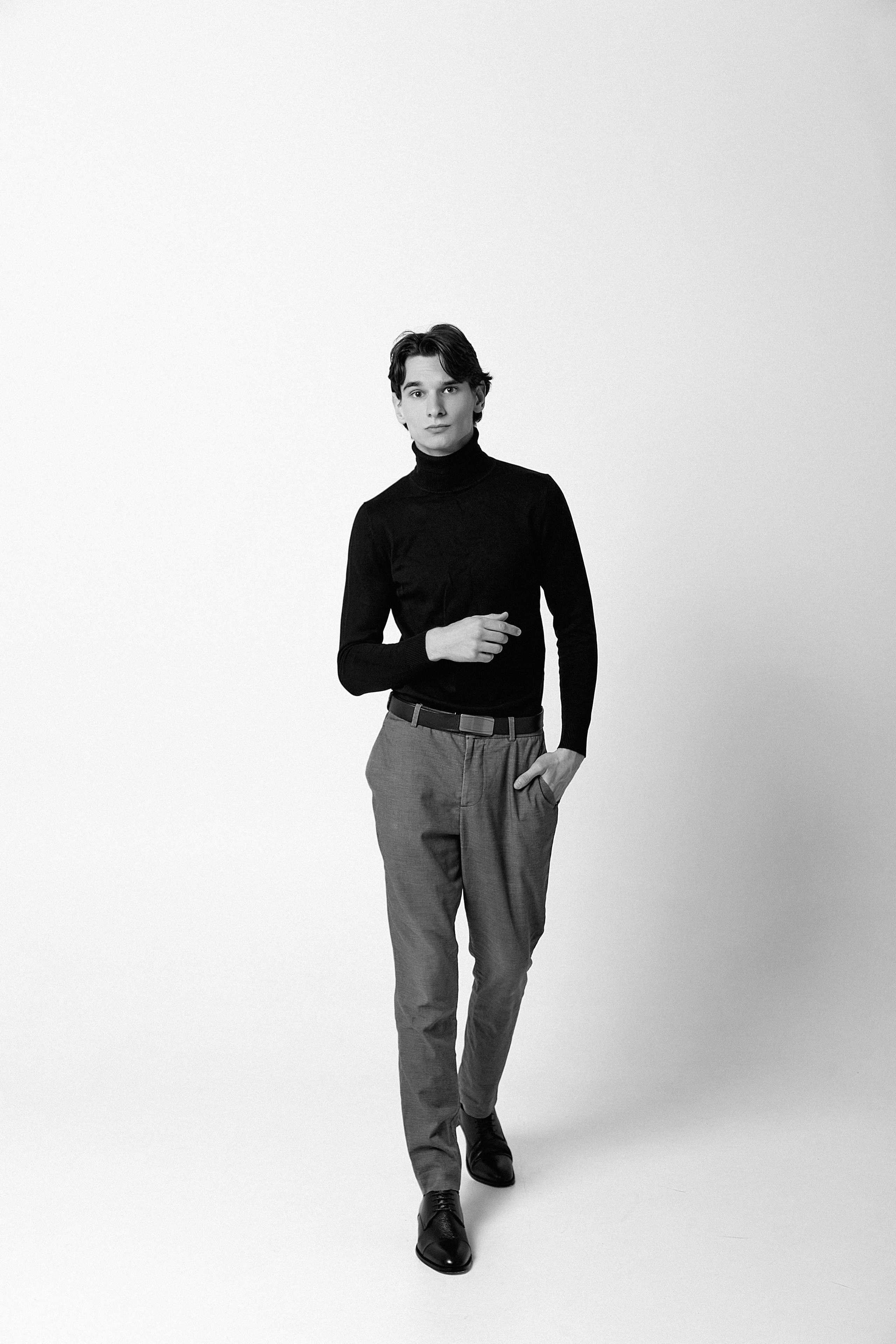 Модельные тесты в студии. Фотограф Руслан Потапов в Краснодаре