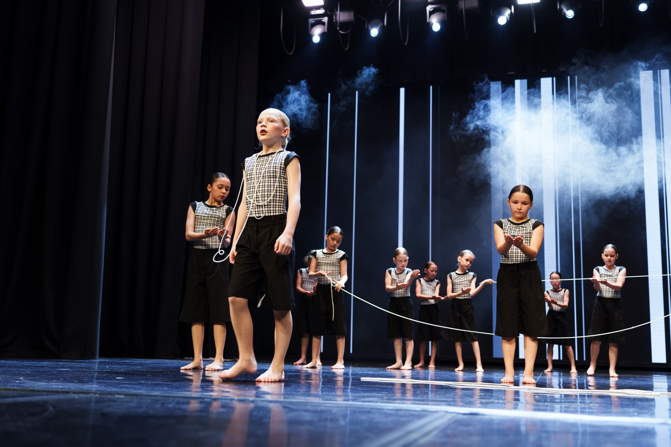 Репортажная съемка отчетного концерта школы танцев AV STUDIO. Репортажный, свадебный и портретный фотограф в Казани | Ринат Миниханов