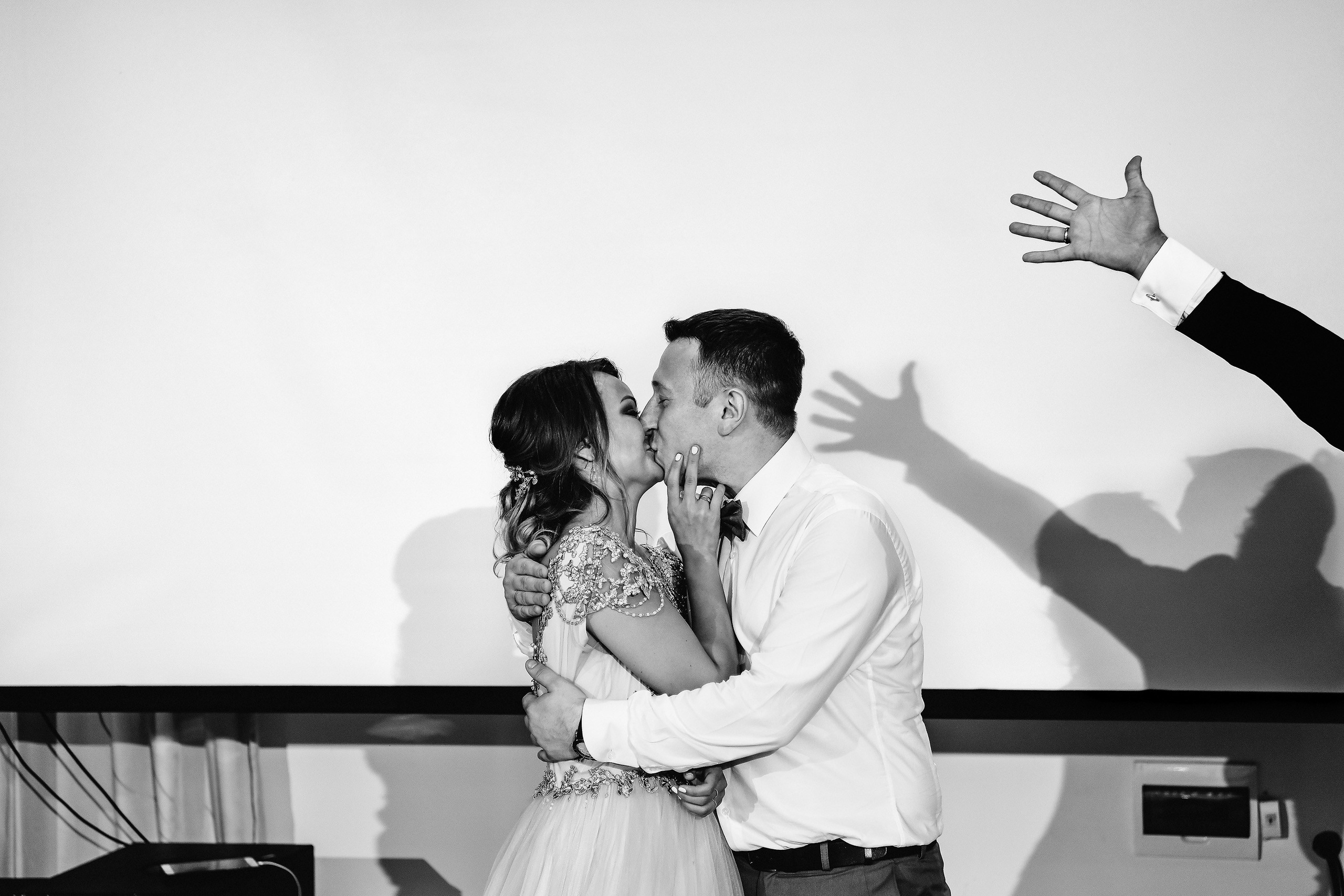 💐 Радик и Яна — душевная загородная свадьба в Villatic | Теплые фото под Красноярском. 📸 Свадебный и семейный фотограф в Красноярске Тихомиров Евгений | 17 лет опыта | 800+ свадеб